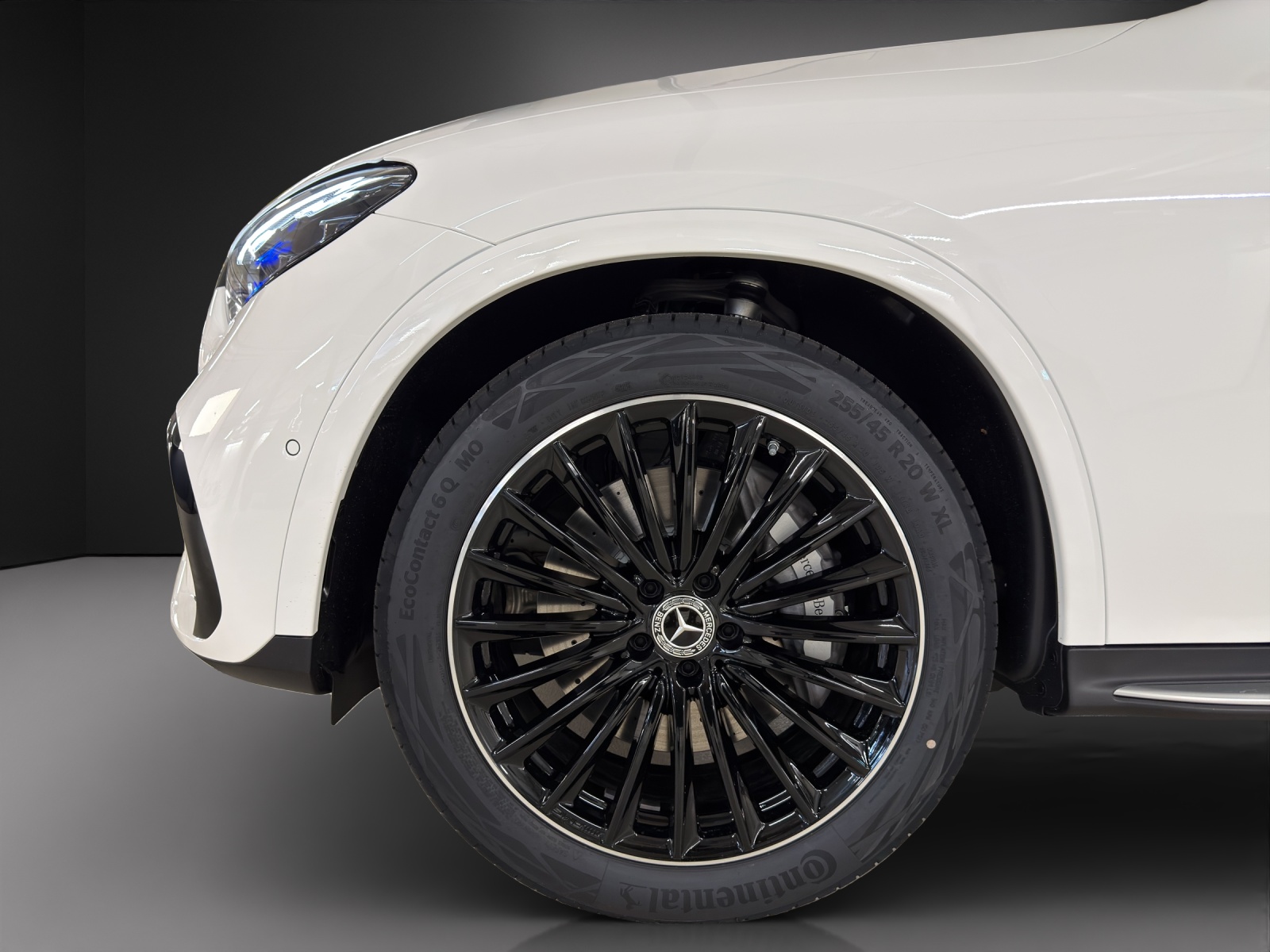 MERCEDES-BENZ GLC 300 4Matic 9G-Tronic-image-16
