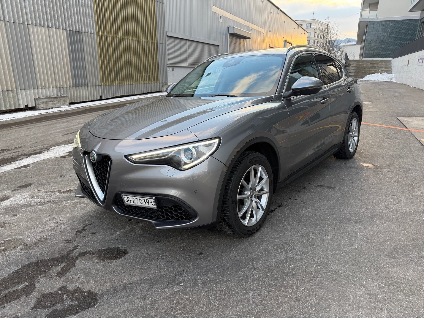 ALFA ROMEO Stelvio 2.0 Executive Q4 Automatic-image-8