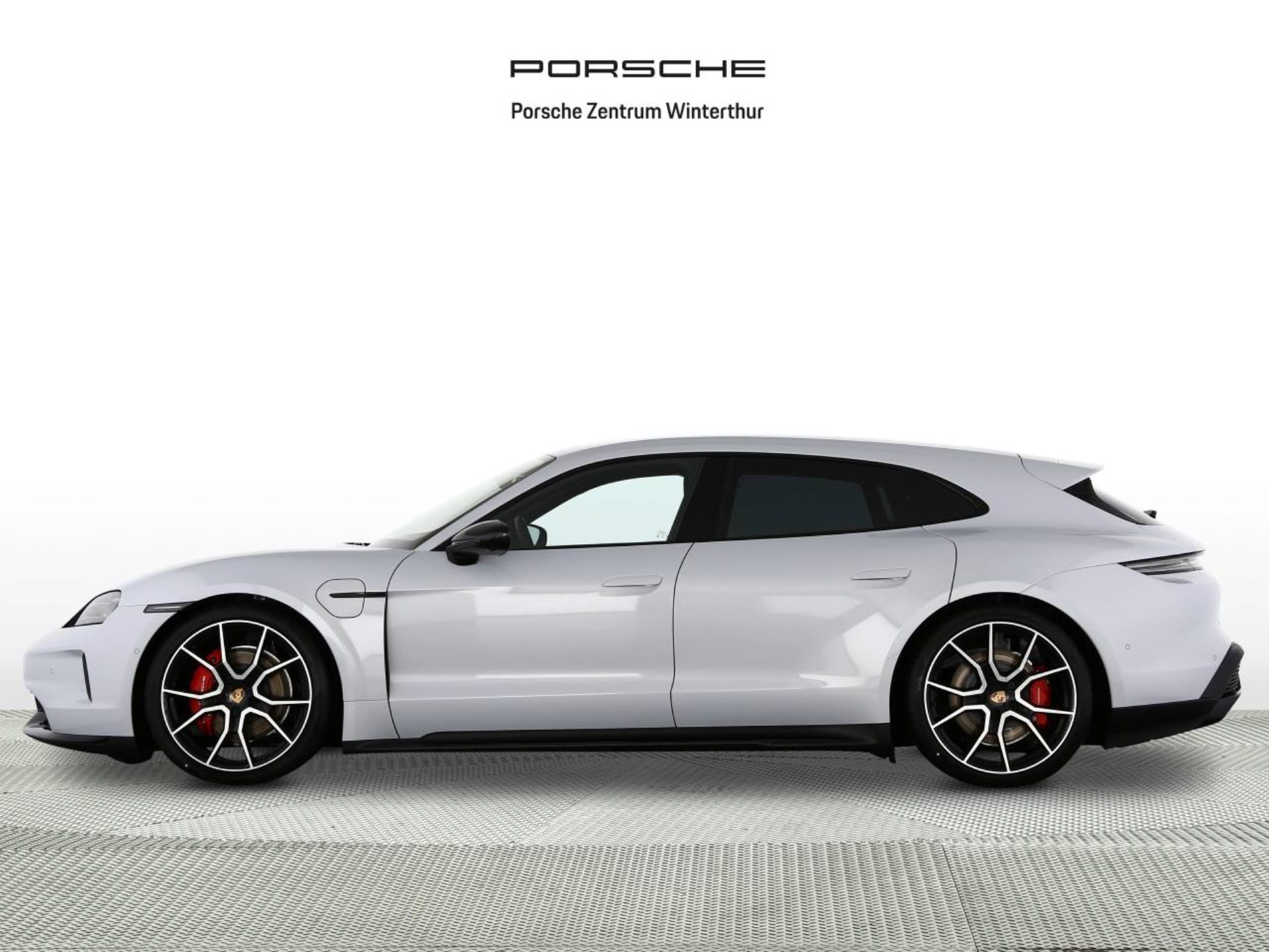 PORSCHE Taycan 4S Sport Turismo Black Edition-image-1