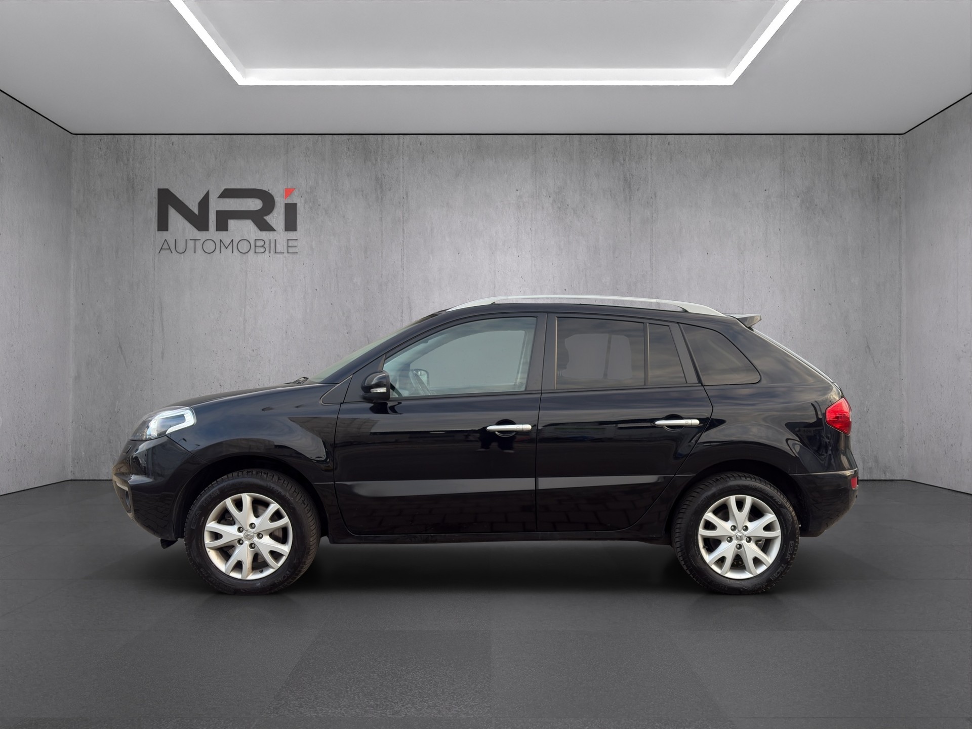 RENAULT Koleos 2.0dCi 150 4x4 Exception-showroom-element-1