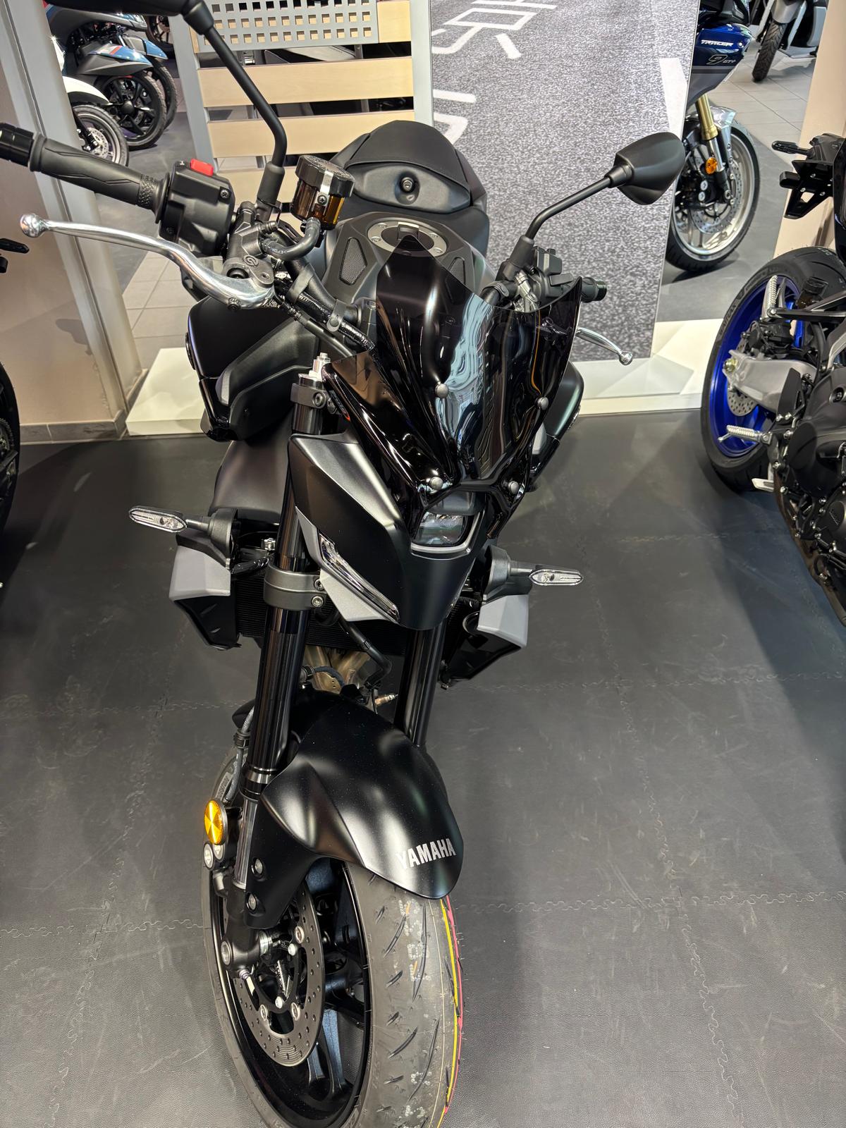 YAMAHA MT-09-image-5