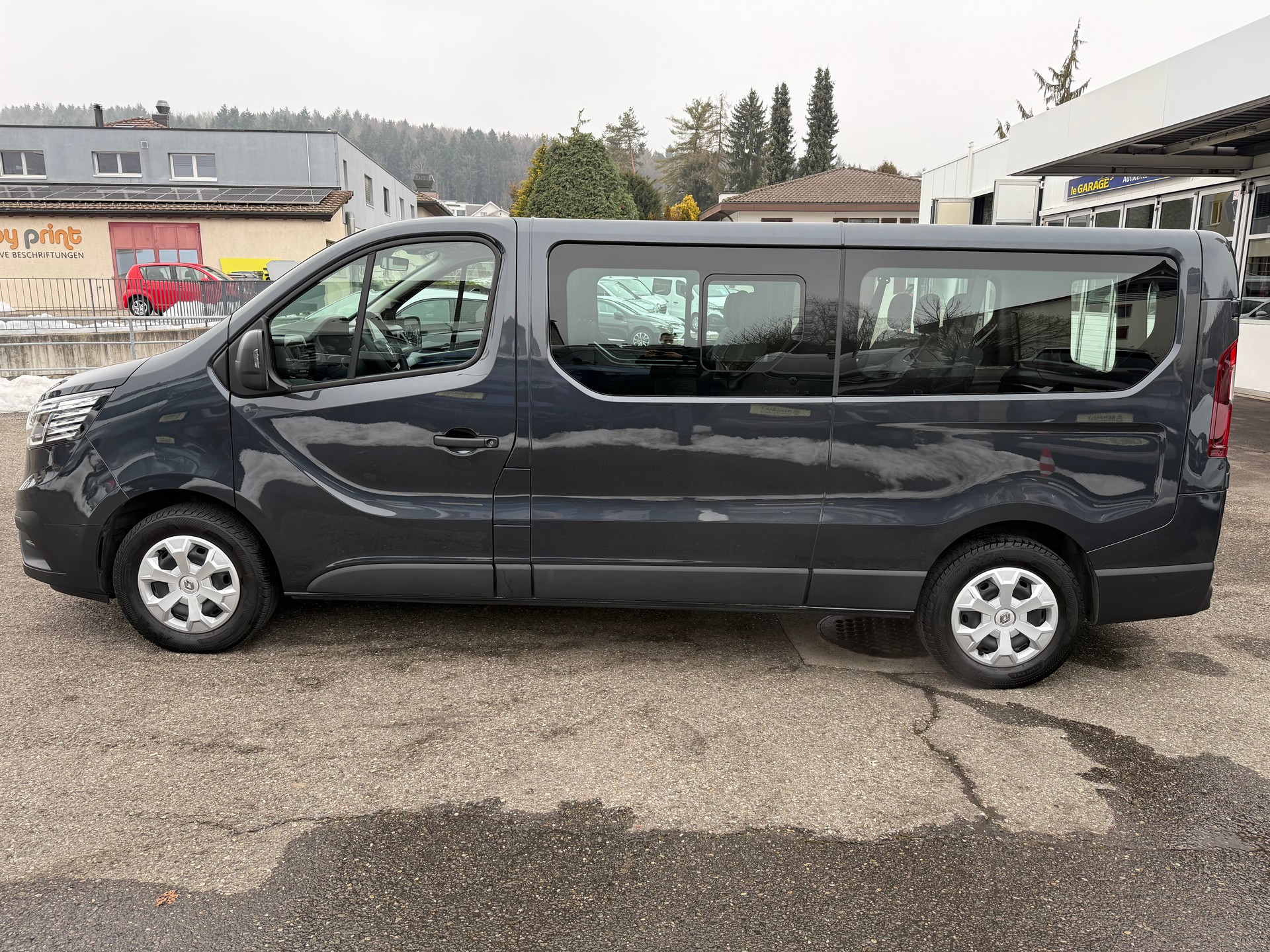 RENAULT Trafic Blue dCi 150 Grand Passenger Evolution EDC-showroom-element-2