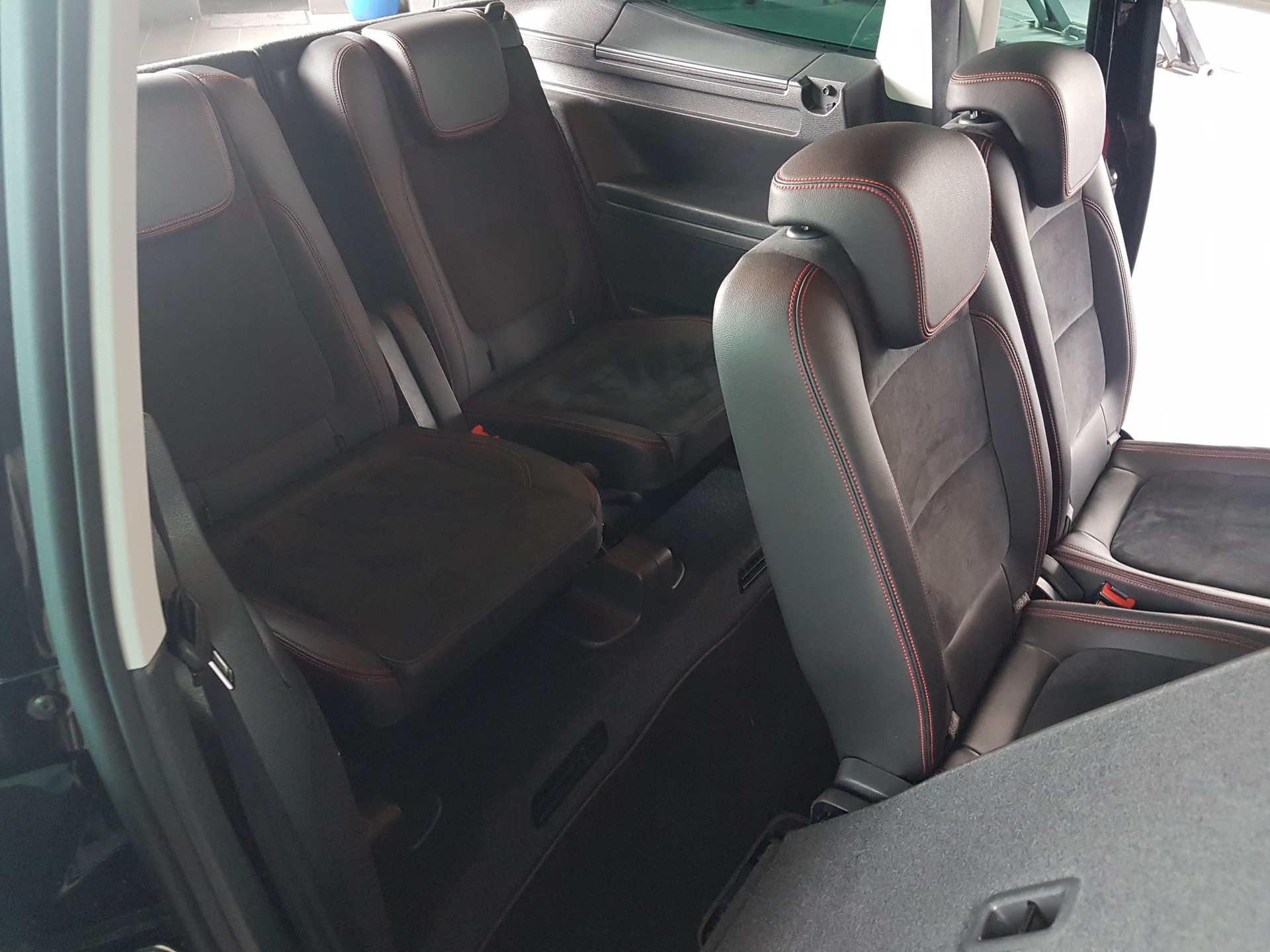 SEAT Alhambra 2.0 TDI FR Line DSG-image-14