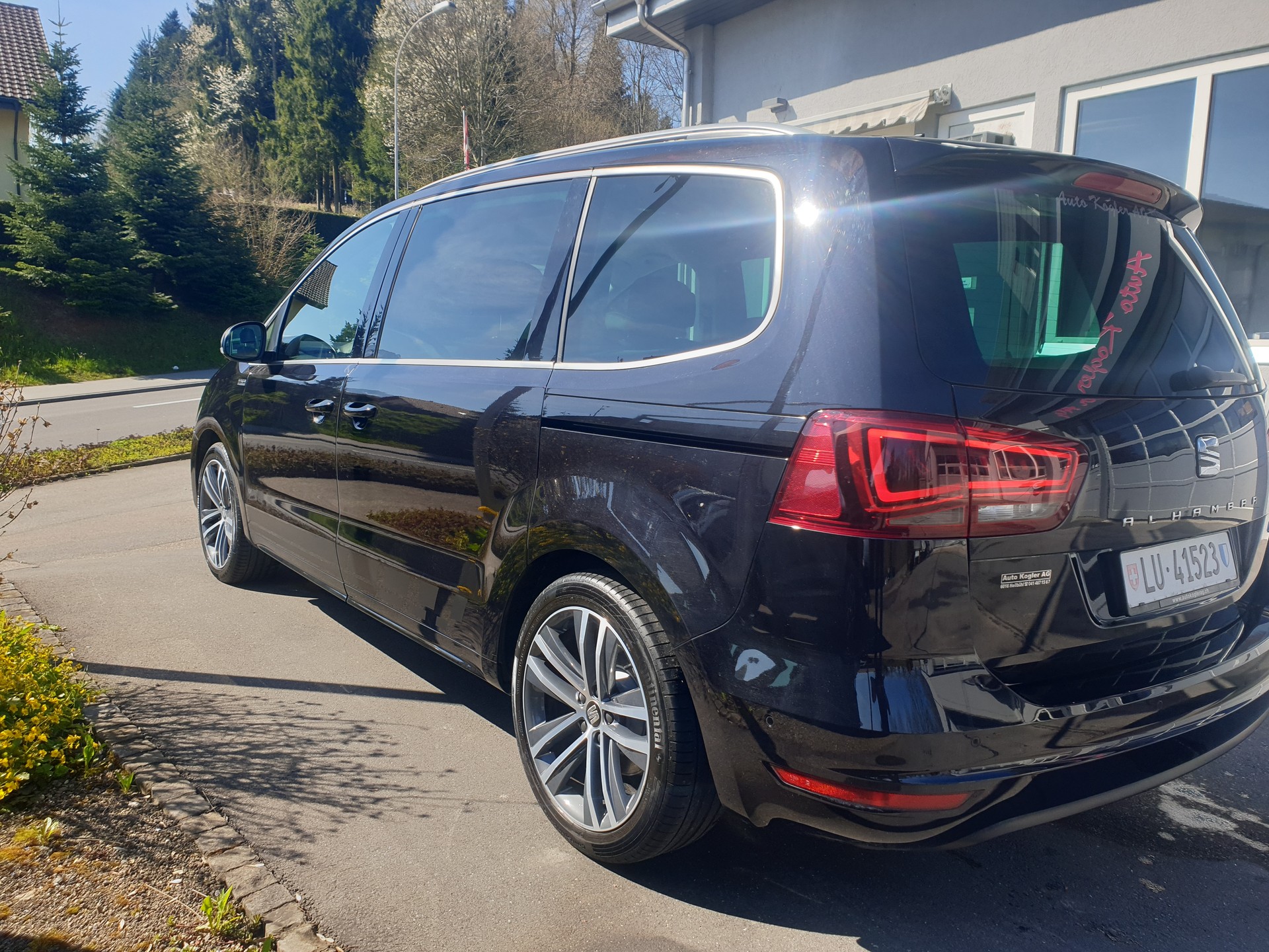 SEAT Alhambra 2.0 TDI FR Line DSG-image-2