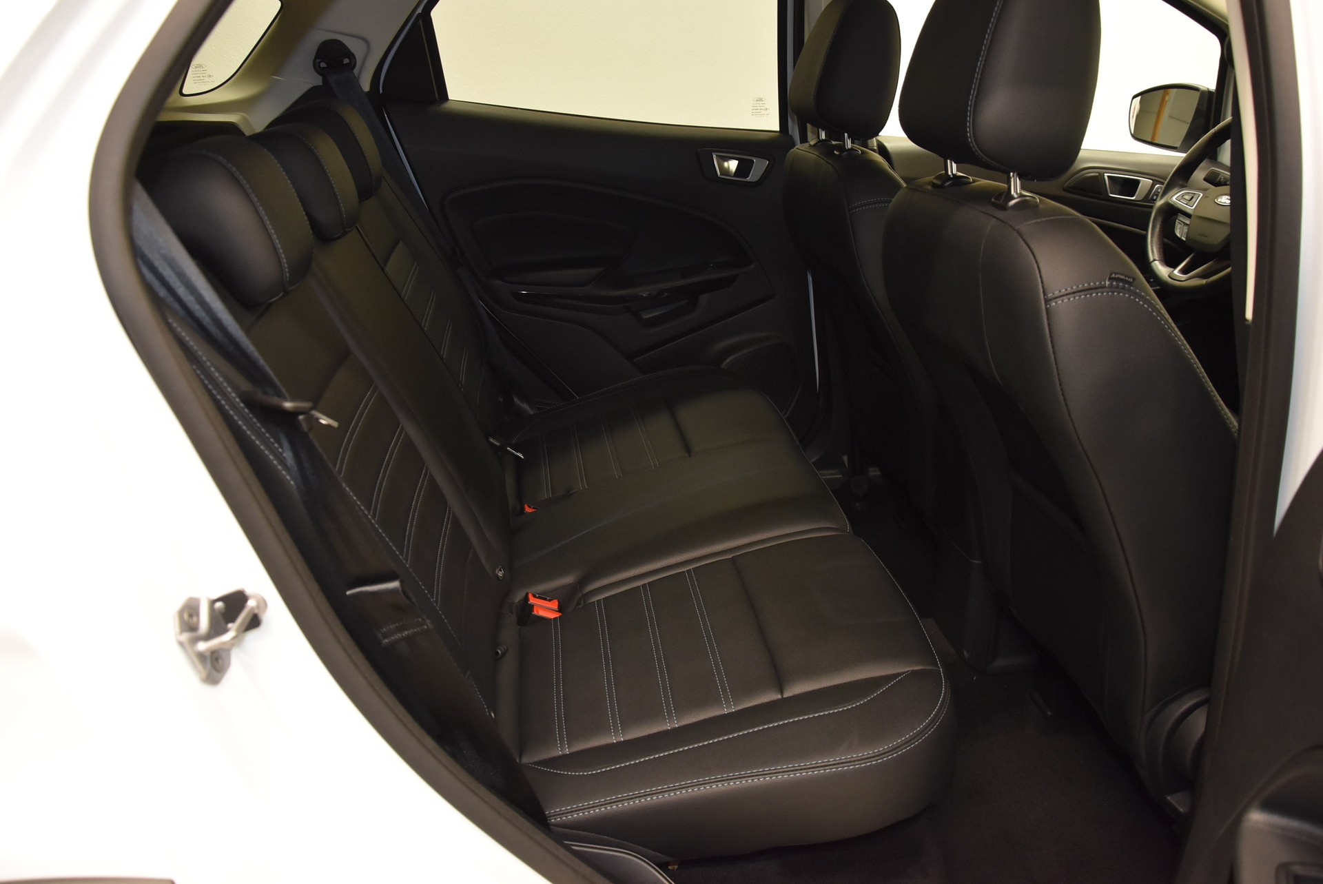 FORD EcoSport 1.0SCTi Trend+-image-9