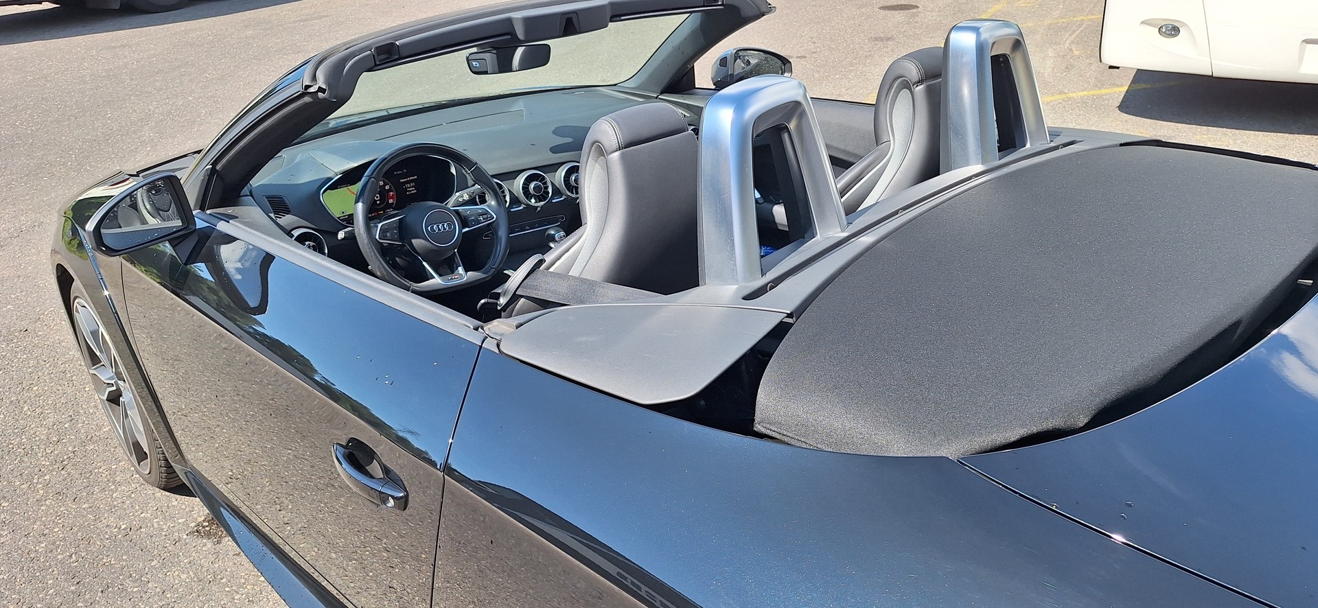 AUDI TTS Roadster 2.0 TFSI quattro S-tronic-image-6