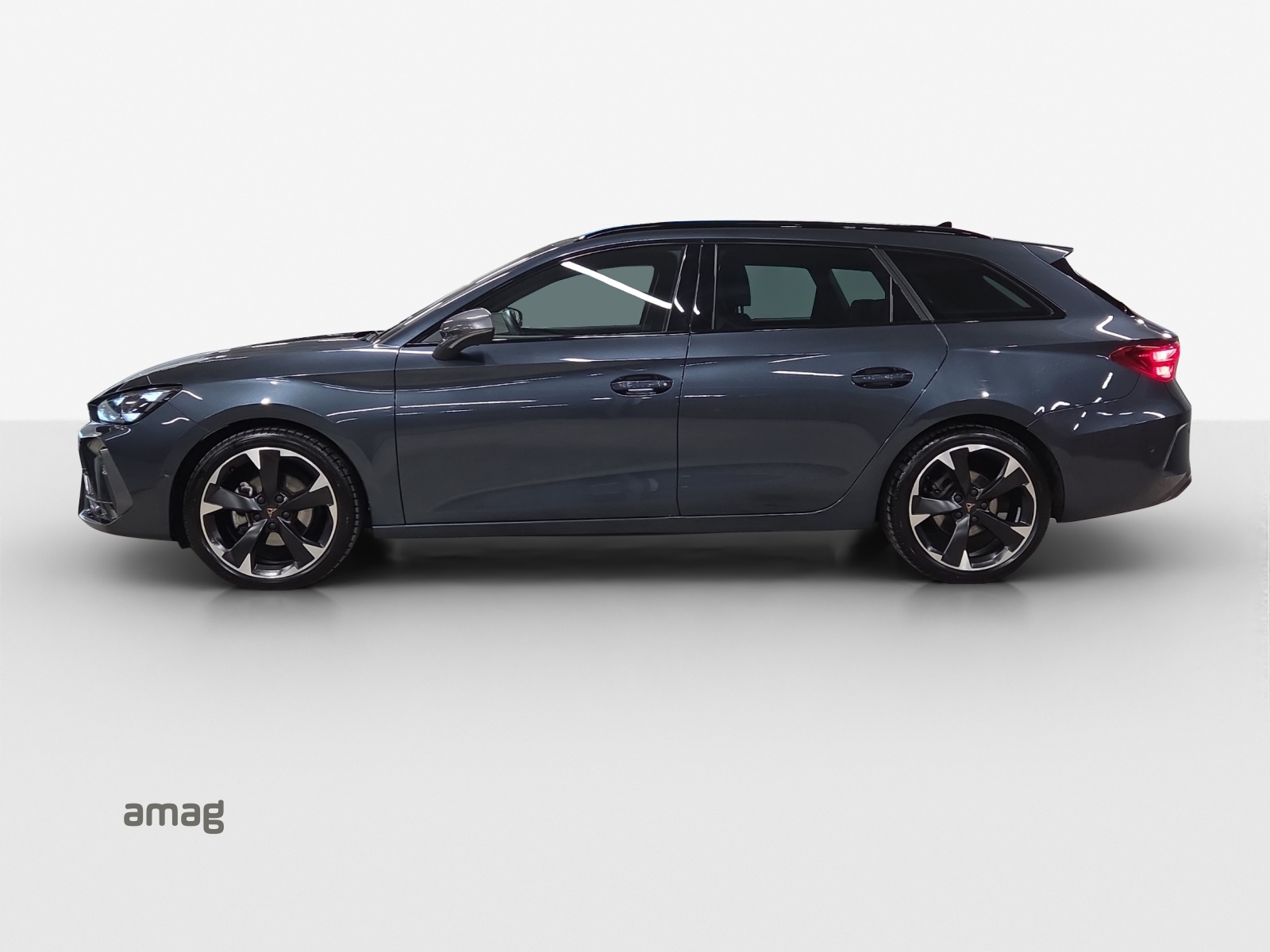 CUPRA LEON ST 1.5 eTSI DSG-image-1