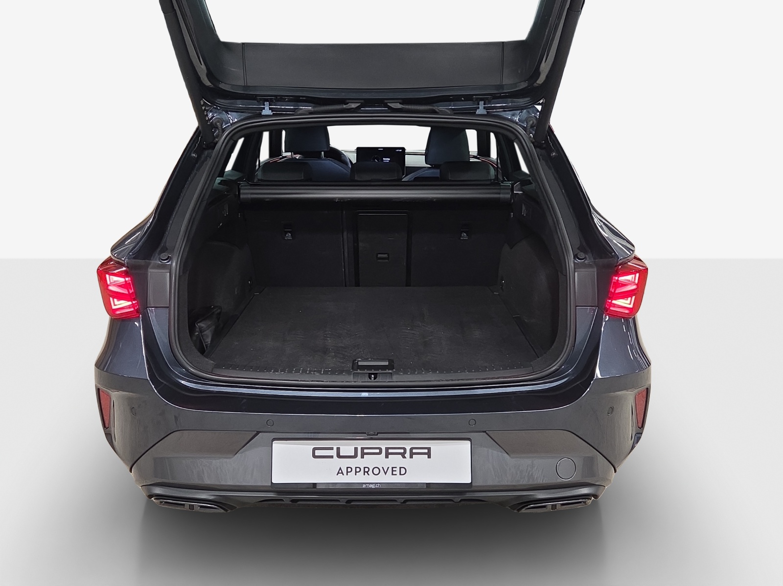CUPRA LEON ST 1.5 eTSI DSG-image-12
