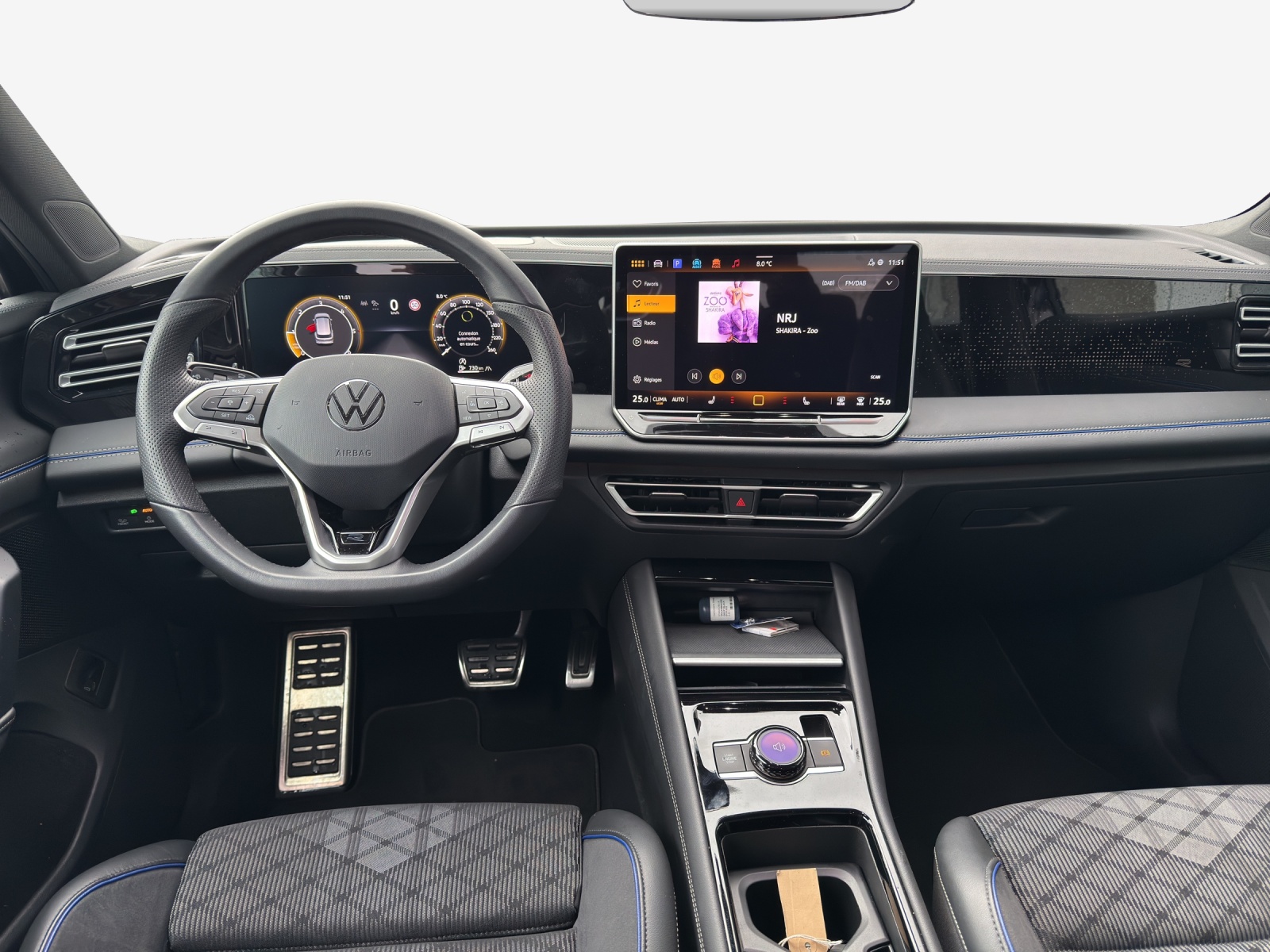 VW Tiguan 2.0 TDI SCR R-Line 4Motion DSG-image-8