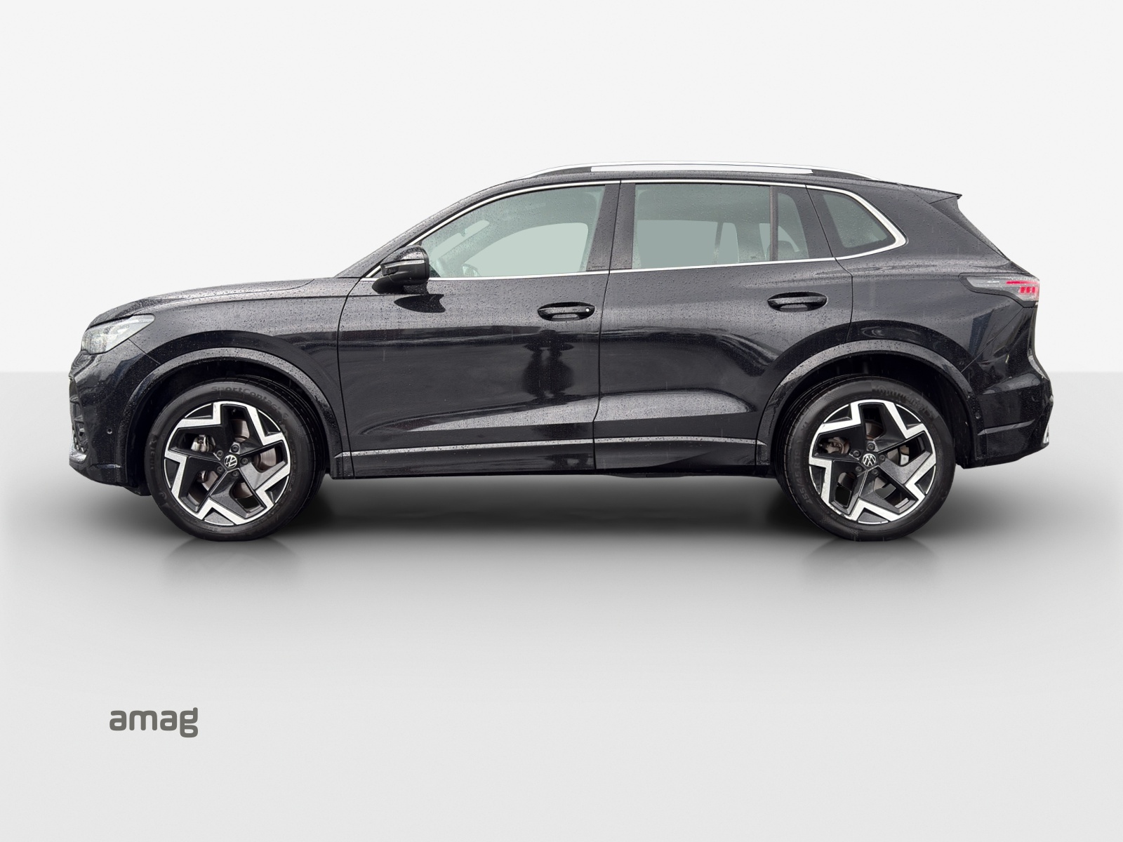 VW Tiguan 2.0 TDI SCR R-Line 4Motion DSG-image-1