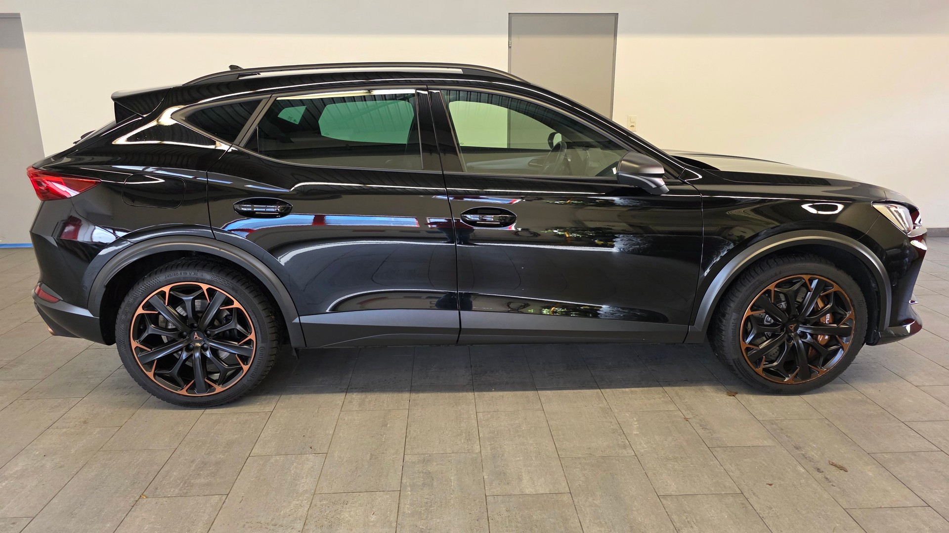CUPRA Formentor 2.5TSI VZ5 4Drive DSG-showroom-element-3