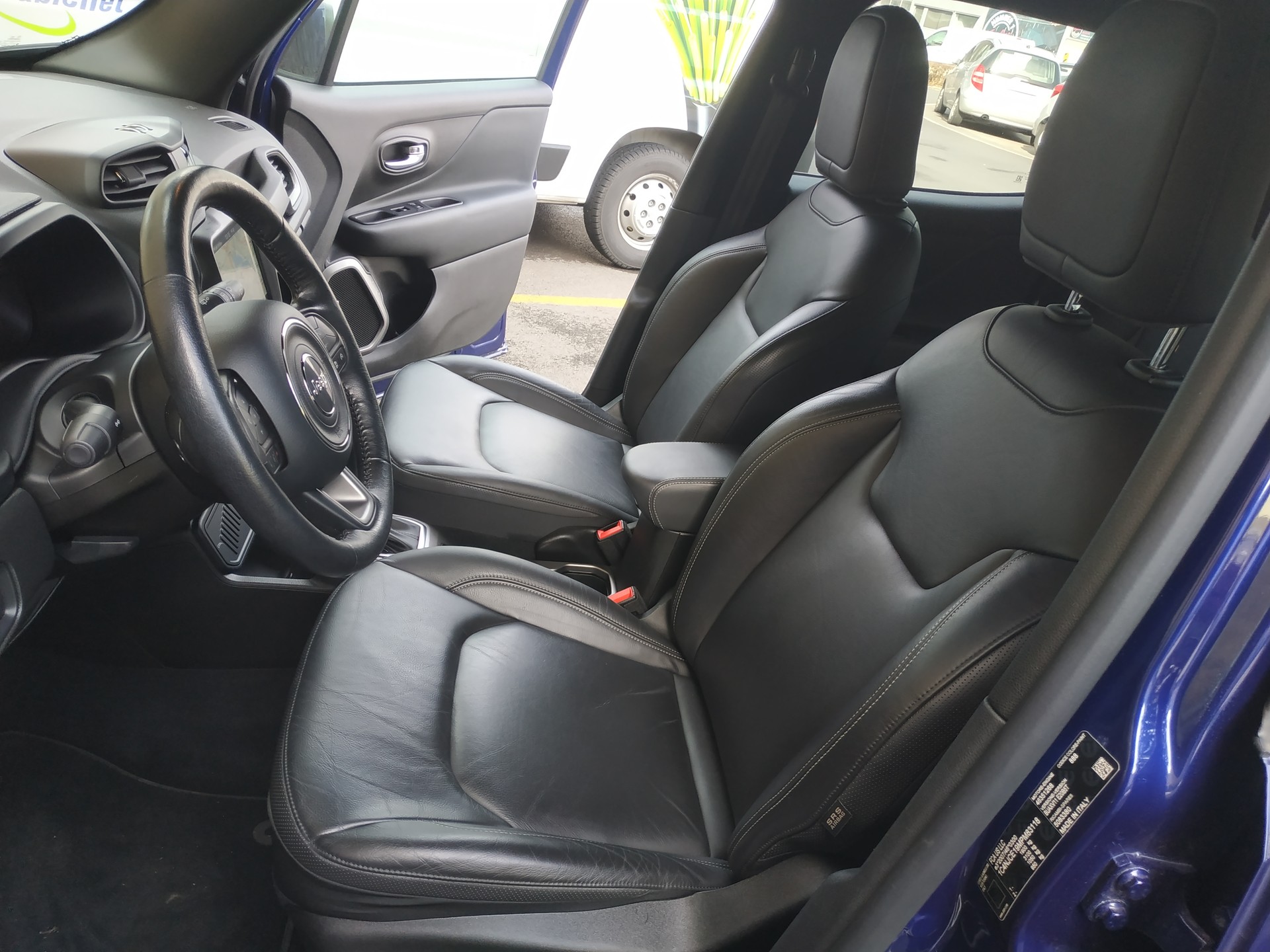 JEEP Renegade 1.3 GSE Turbo Limited Automat-image-10