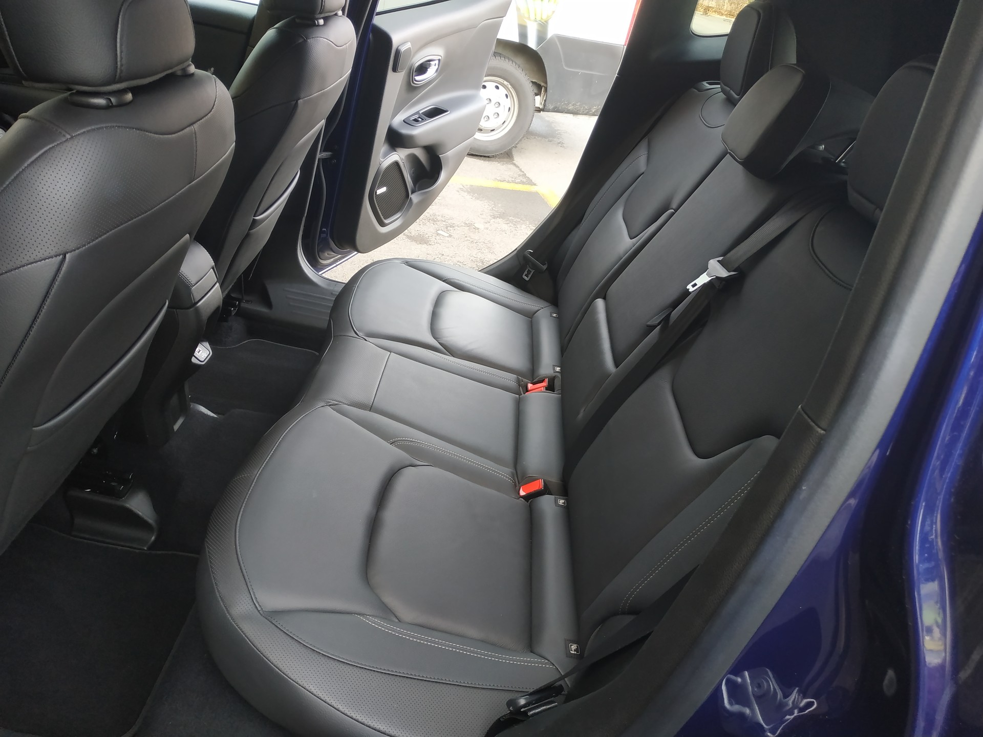 JEEP Renegade 1.3 GSE Turbo Limited Automat-image-19