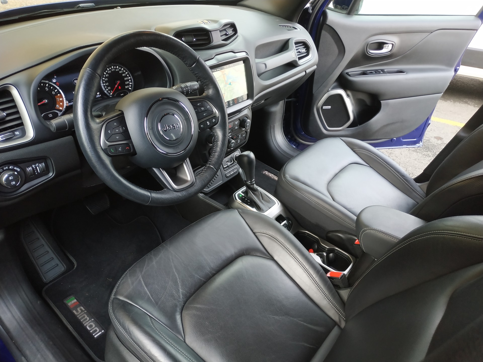 JEEP Renegade 1.3 GSE Turbo Limited Automat-image-9