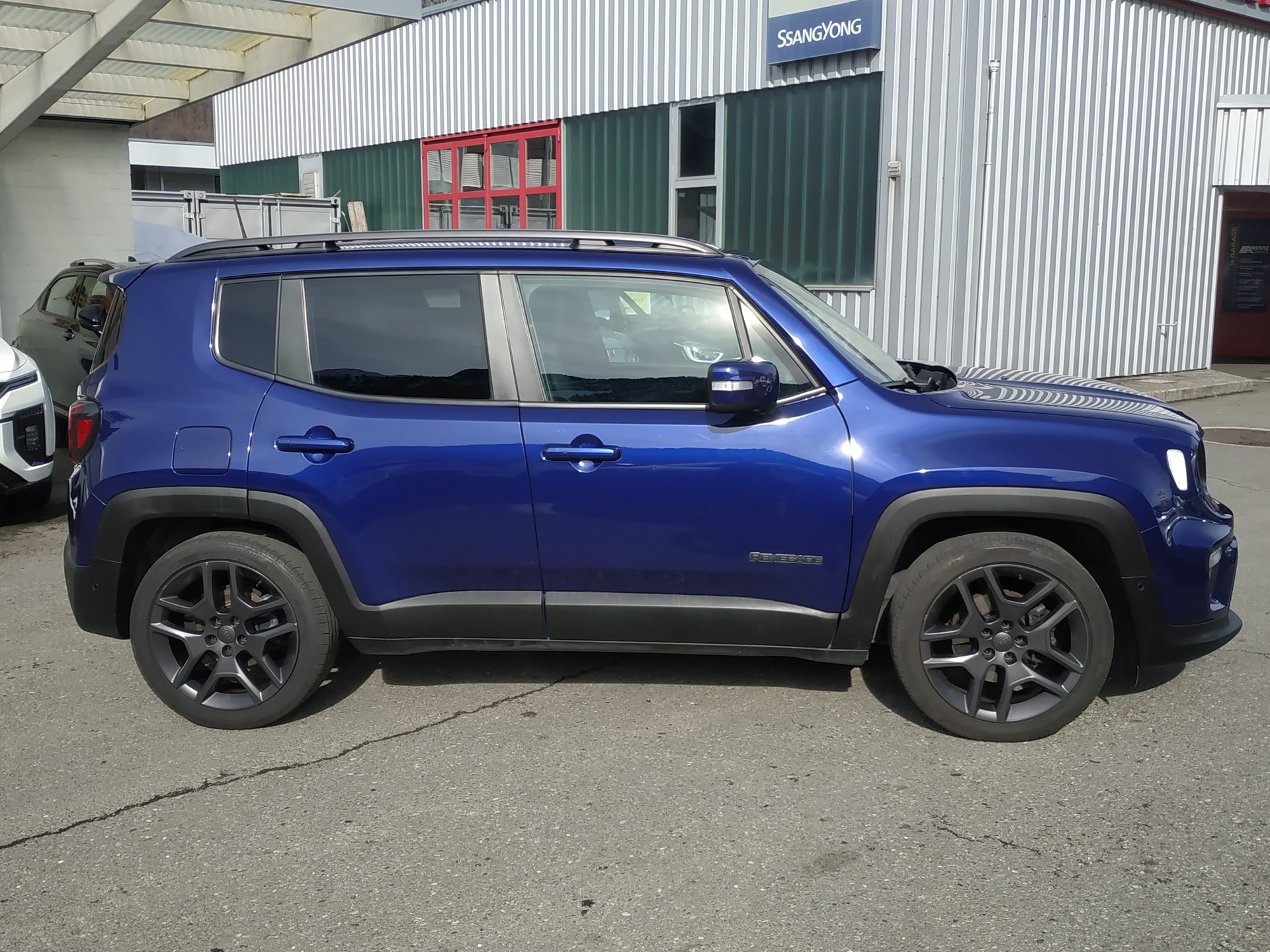 JEEP Renegade 1.3 GSE Turbo Limited Automat-image-5