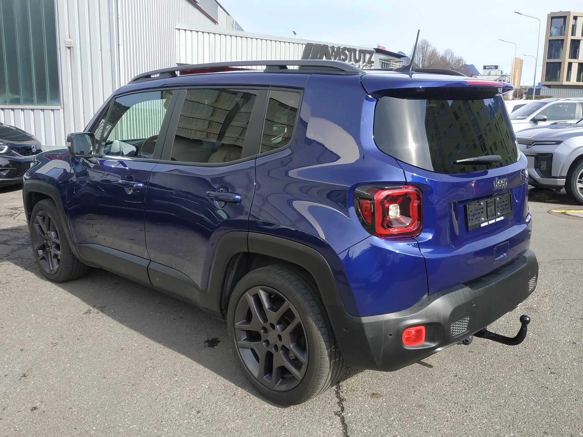 JEEP Renegade 1.3 GSE Turbo Limited Automat-image-4