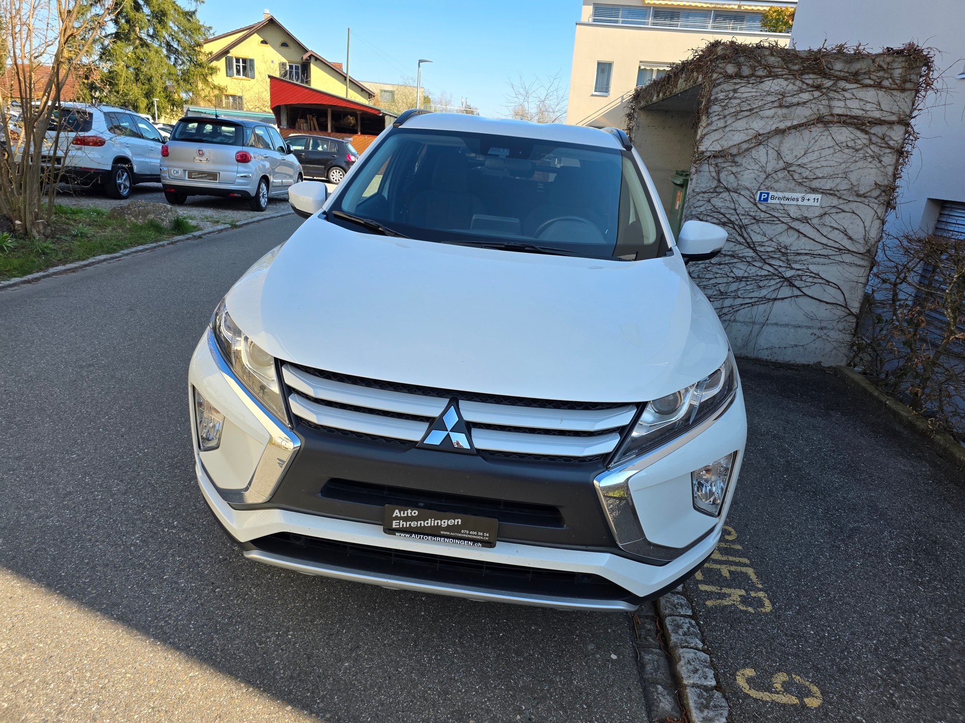 MITSUBISHI Eclipse Cross 1.5 T-Mivec Value 4WD CVT-image-1
