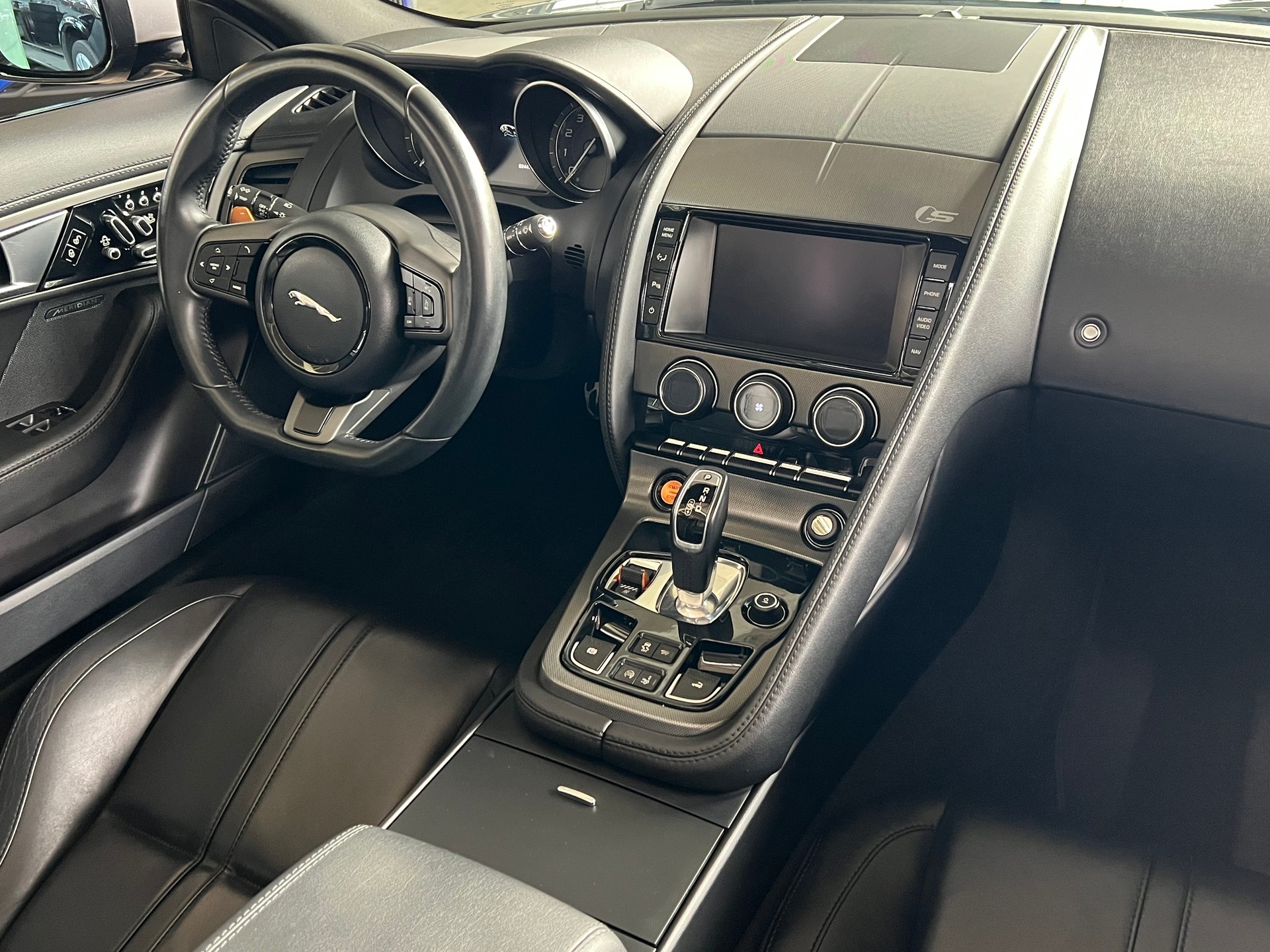 JAGUAR F-Type Convertible S 5.0 V8 S/C / Performance-Paket-image-8