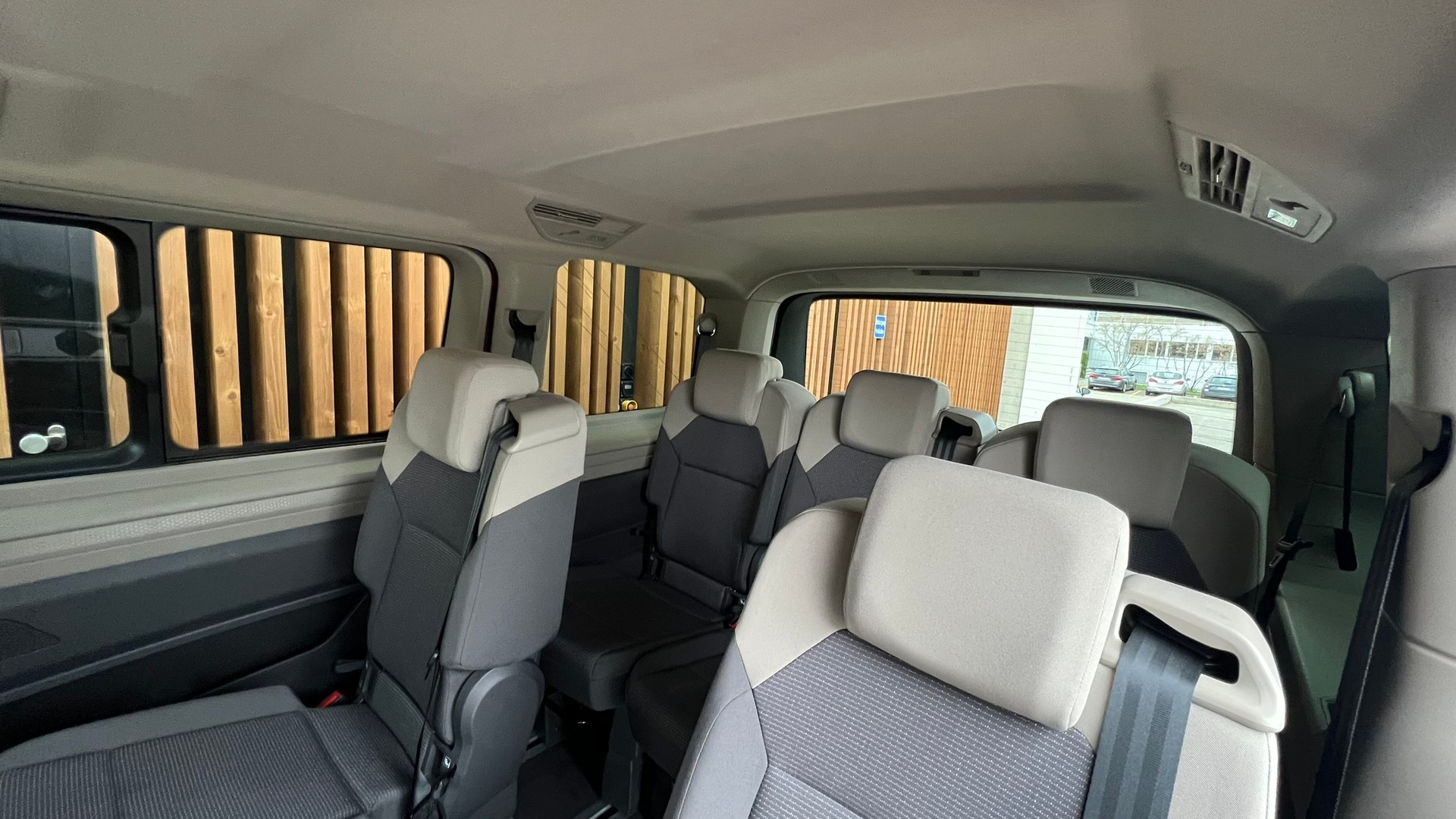 VW MULTIVAN 2.0 TSI LIBERTY SPORT DSG l 204 PS-image-26