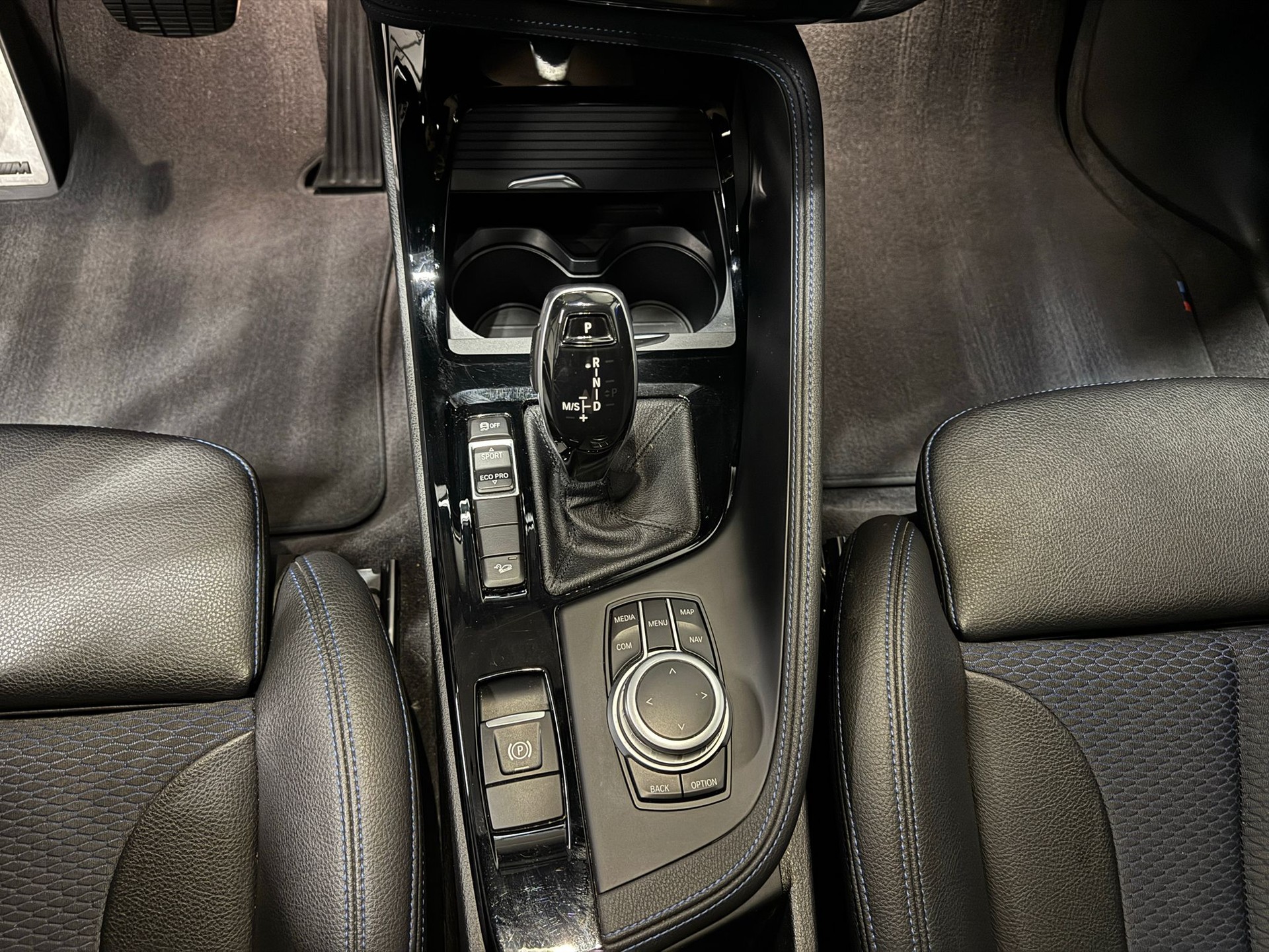 BMW X1 xDrive 25d M Sport Steptronic-image-14