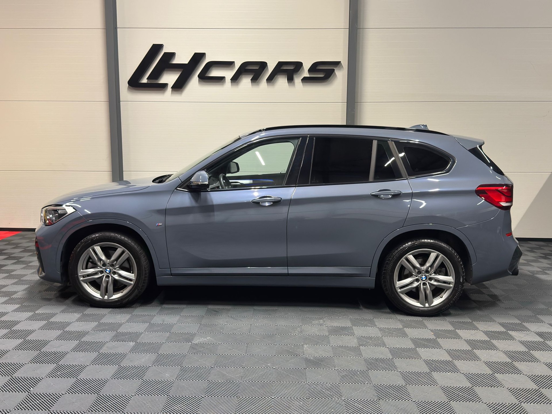 BMW X1 xDrive 25d M Sport Steptronic-image-1
