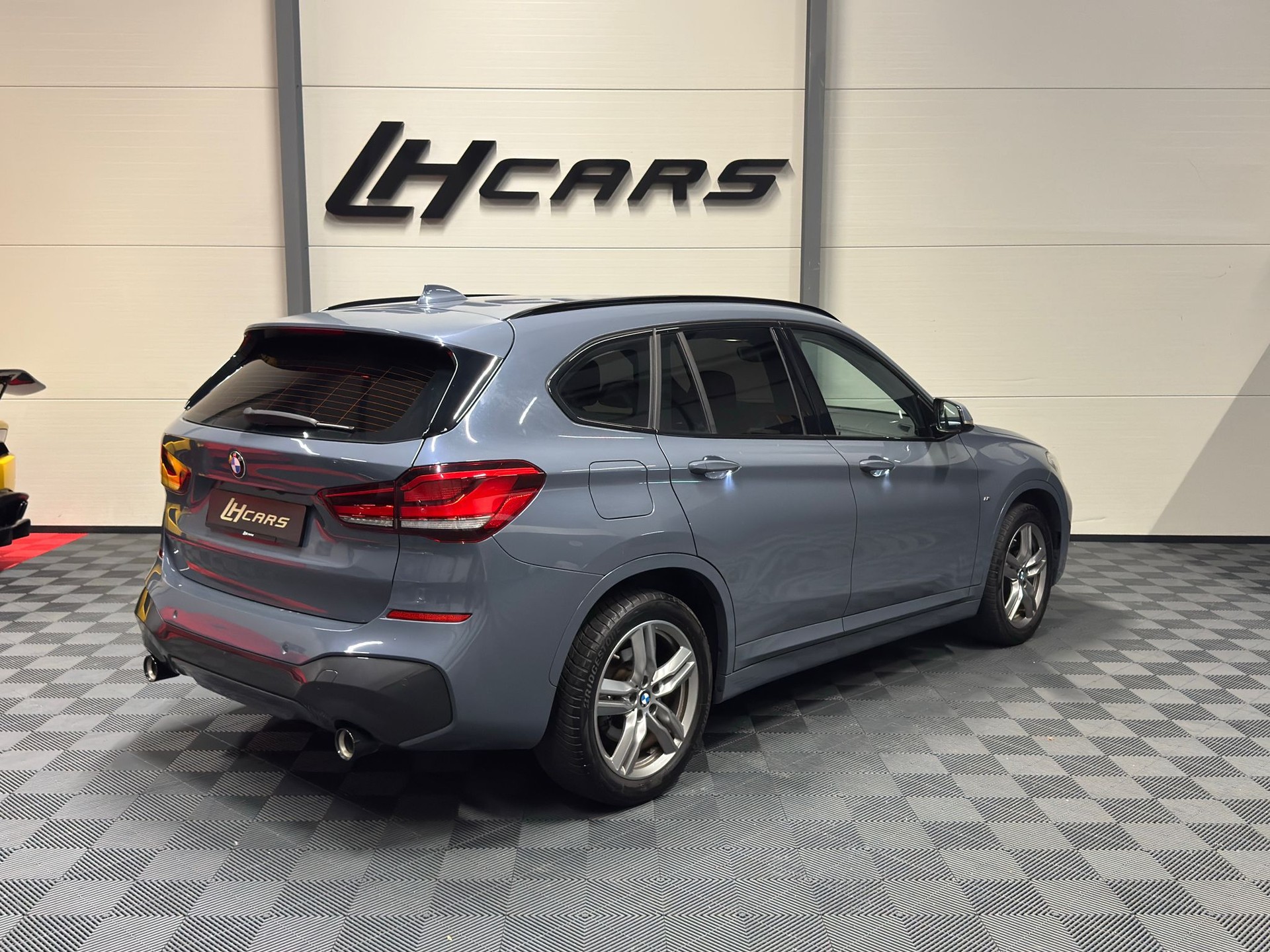 BMW X1 xDrive 25d M Sport Steptronic-image-3