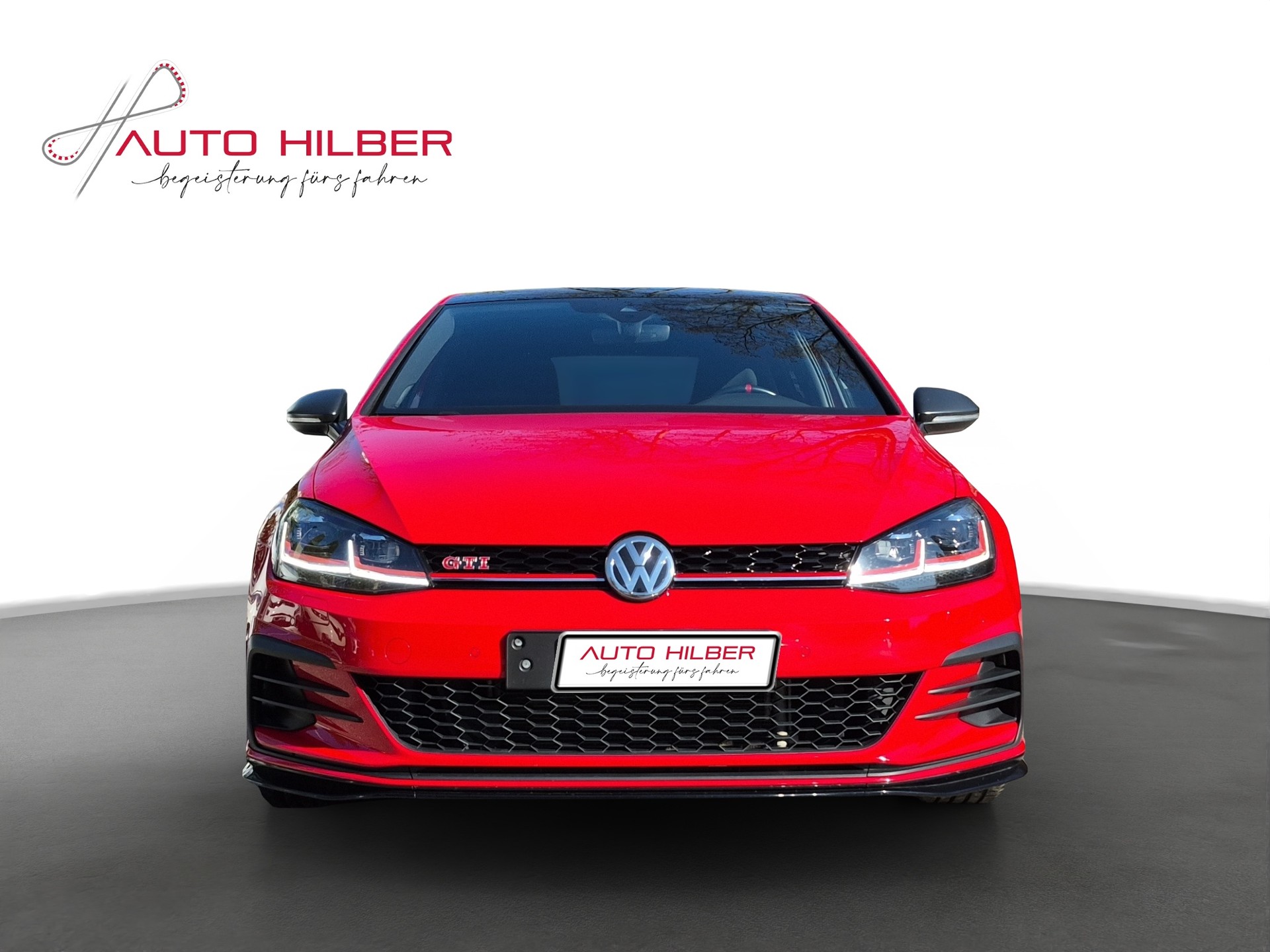 VW Golf 2.0 TSI GTI TCR DSG-image-1