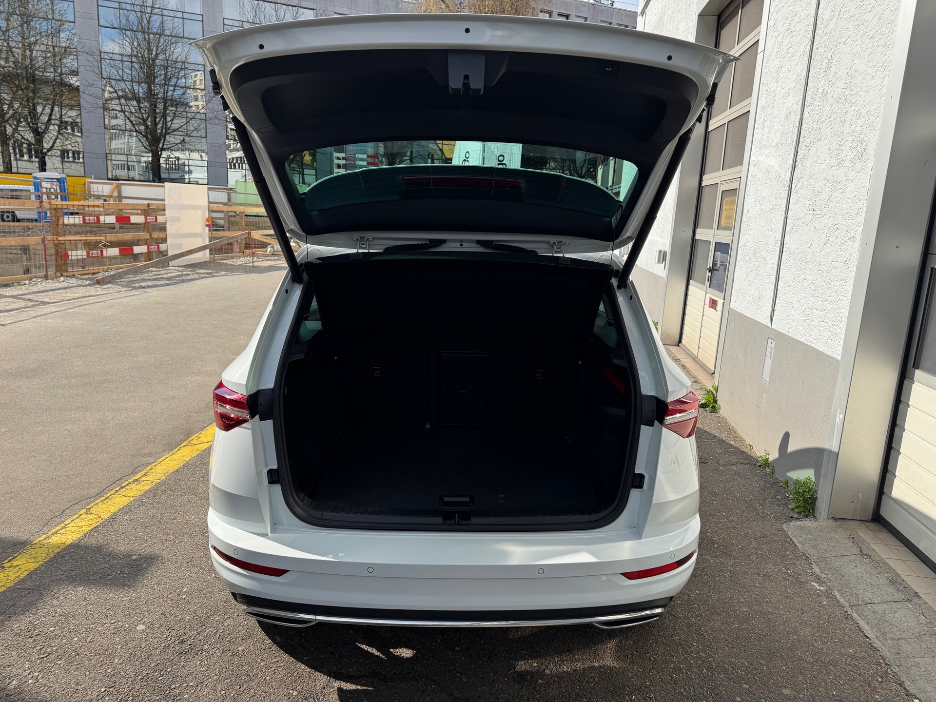 SKODA Karoq 2.0 TSI SportLine 4x4 DSG-image-10