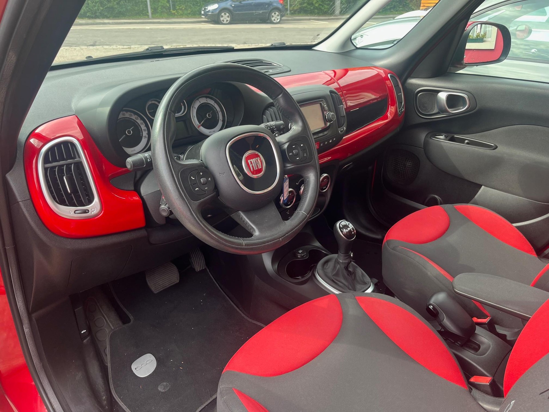 FIAT 500L 1.3 JTD Lounge Dualogic-image-8