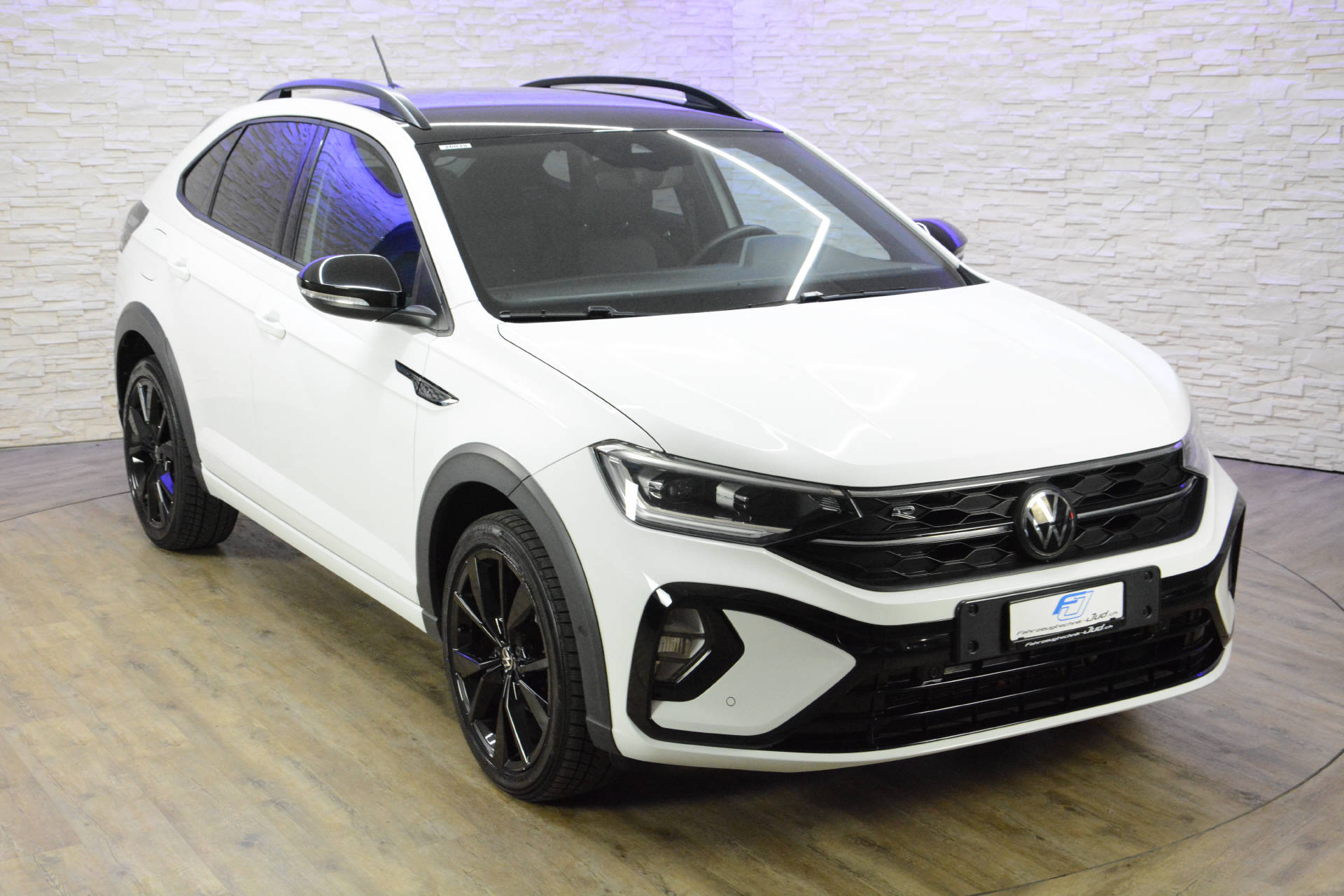 VW Taigo 1.0 TSI R-Line DSG-image-7