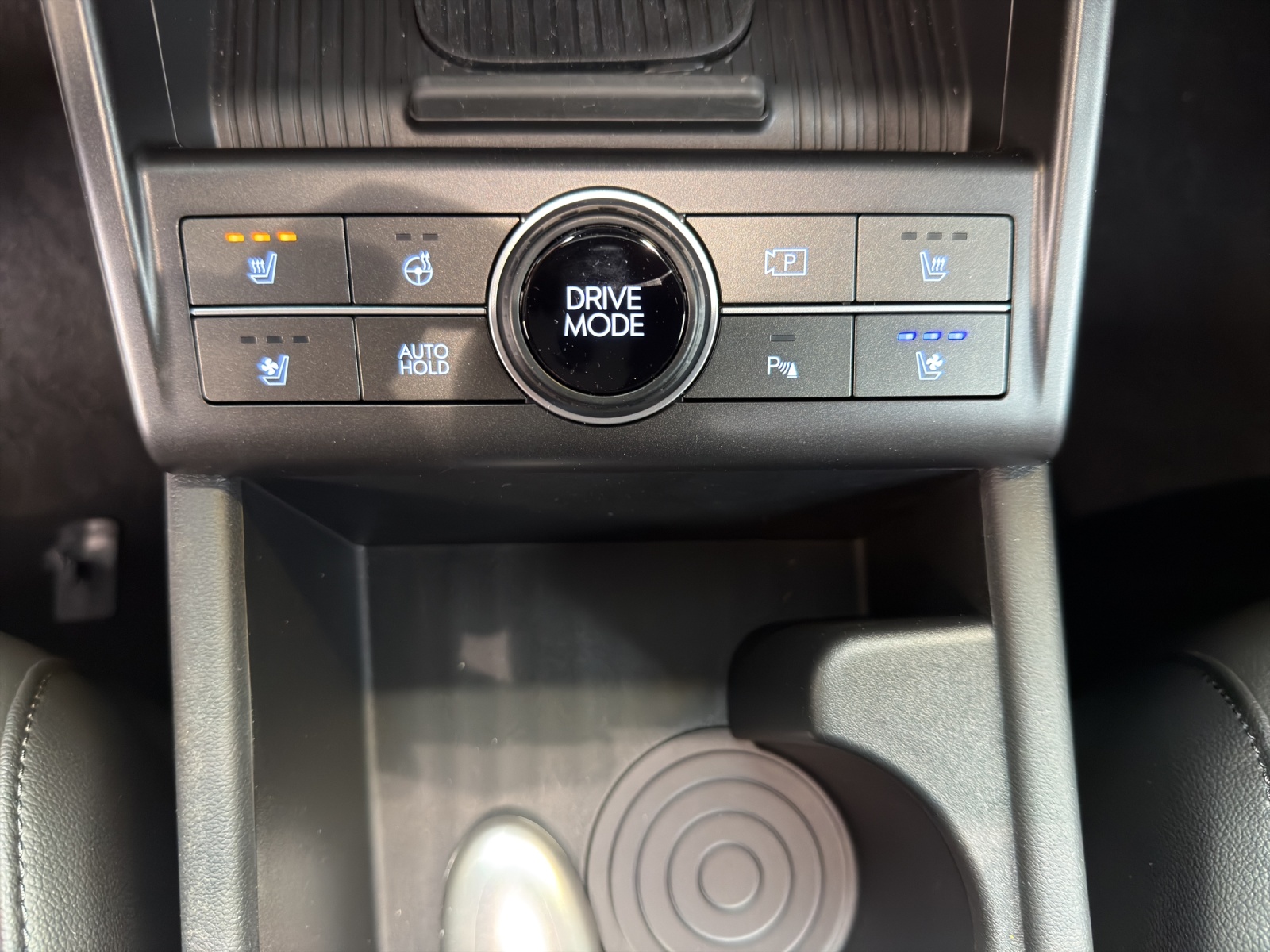 HYUNDAI Kona EV 65.4 kWh Vertex-image-17