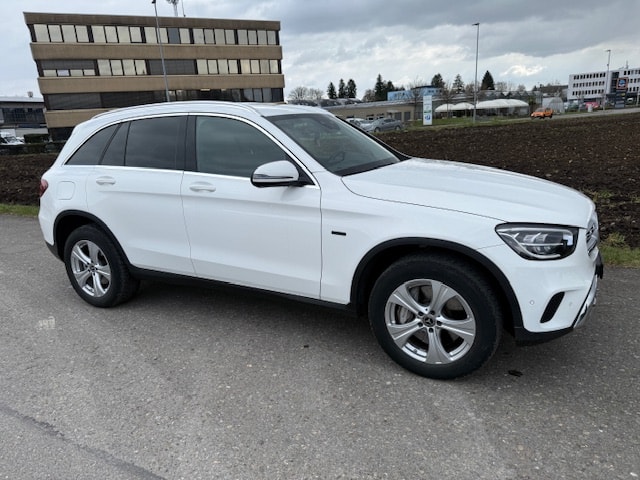 MERCEDES-BENZ GLC 300 de Off-Road 4Matic 9G-Tronic-image-3