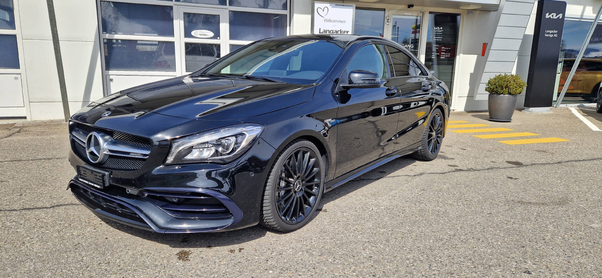 MERCEDES-BENZ CLA 45 AMG 4matic-image-1