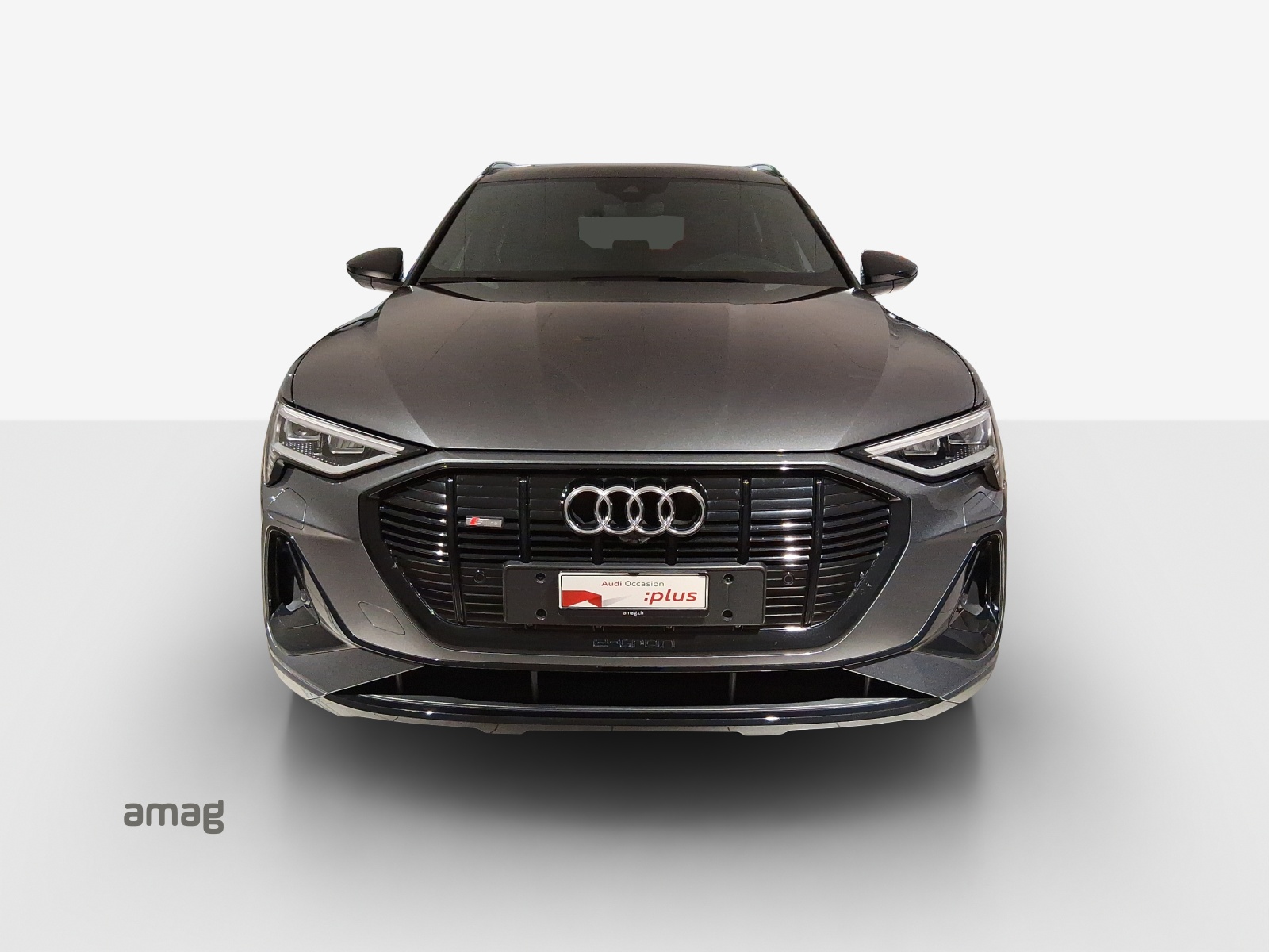 AUDI e-tron 55 S Line quattro-image-7