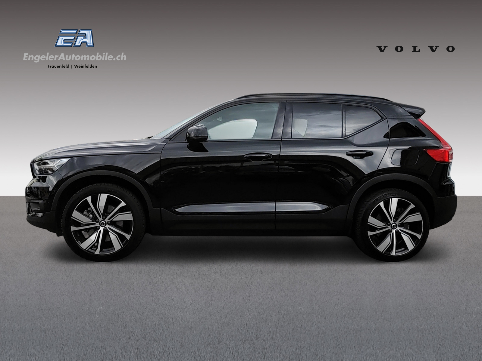 VOLVO XC40 P8 Twin Pro AWD-showroom-element-2