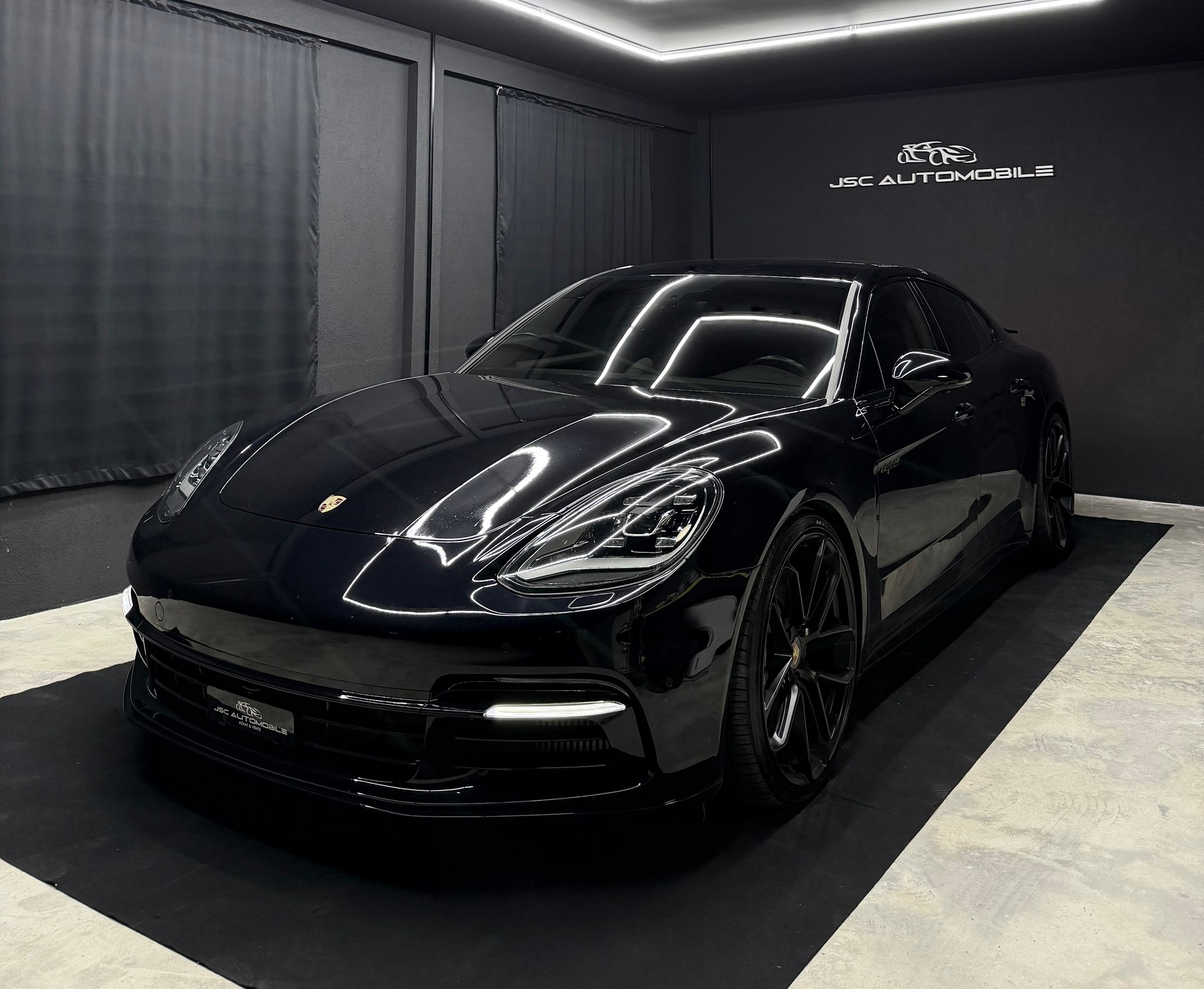 PORSCHE Panamera 4 E-Hybrid PDK