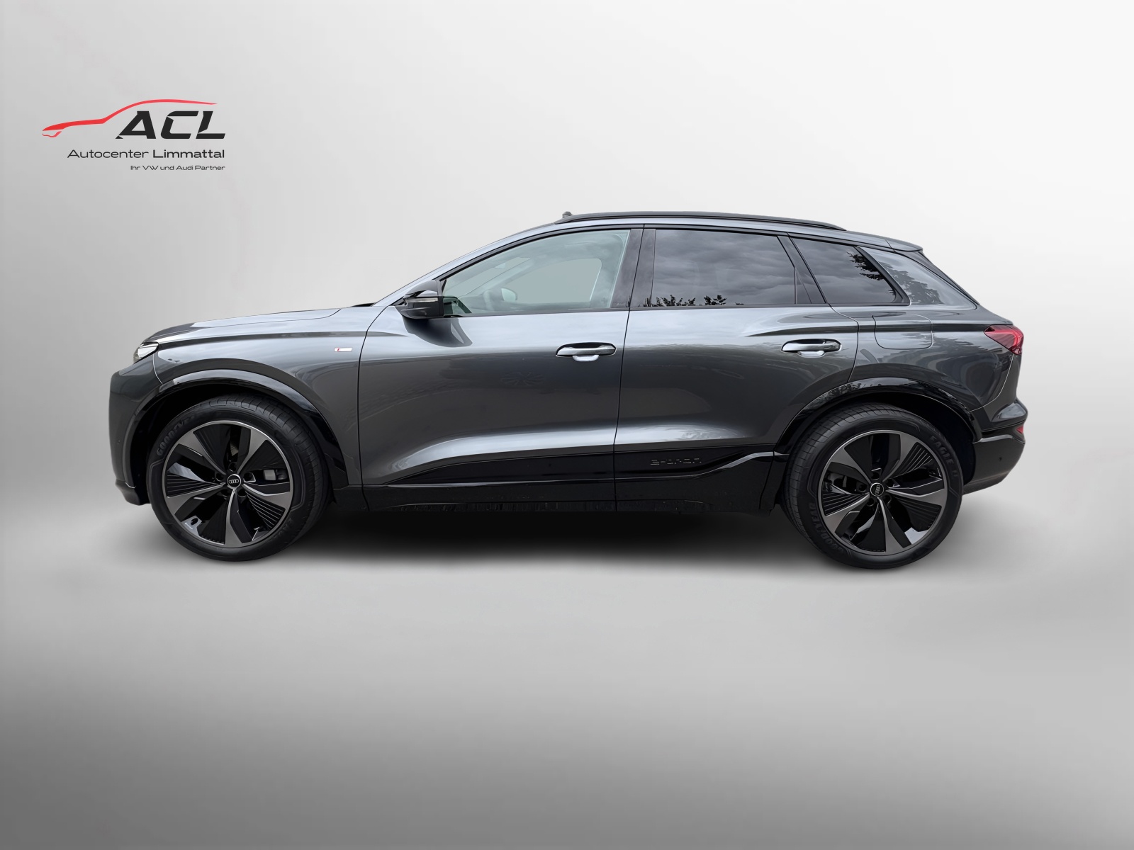 AUDI Q6 Sportback e-tron quattro-image-2