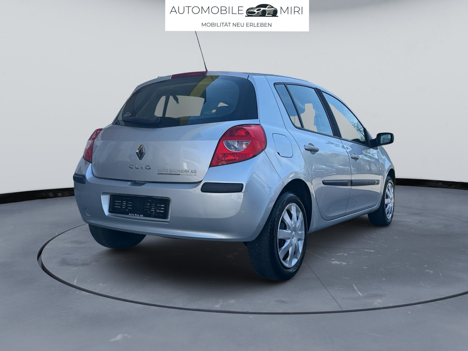 RENAULT Clio 1.2 16V Turbo Exception-image-4