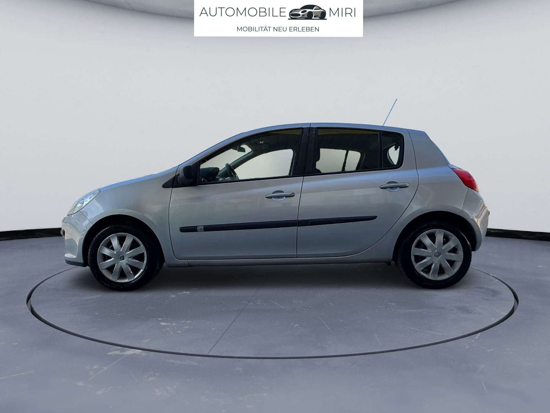 RENAULT Clio 1.2 16V Turbo Exception-image-7