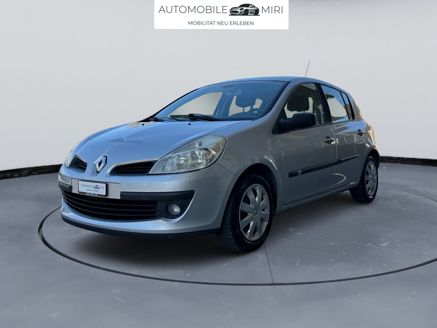 RENAULT Clio 1.2 16V Turbo Exception-image-0