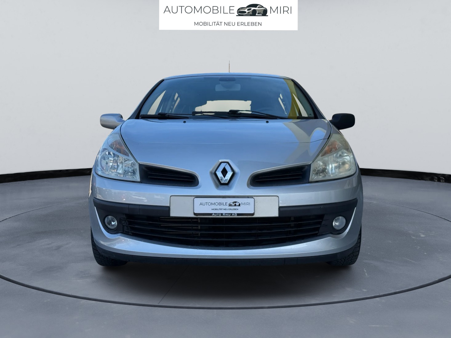 RENAULT Clio 1.2 16V Turbo Exception-image-1