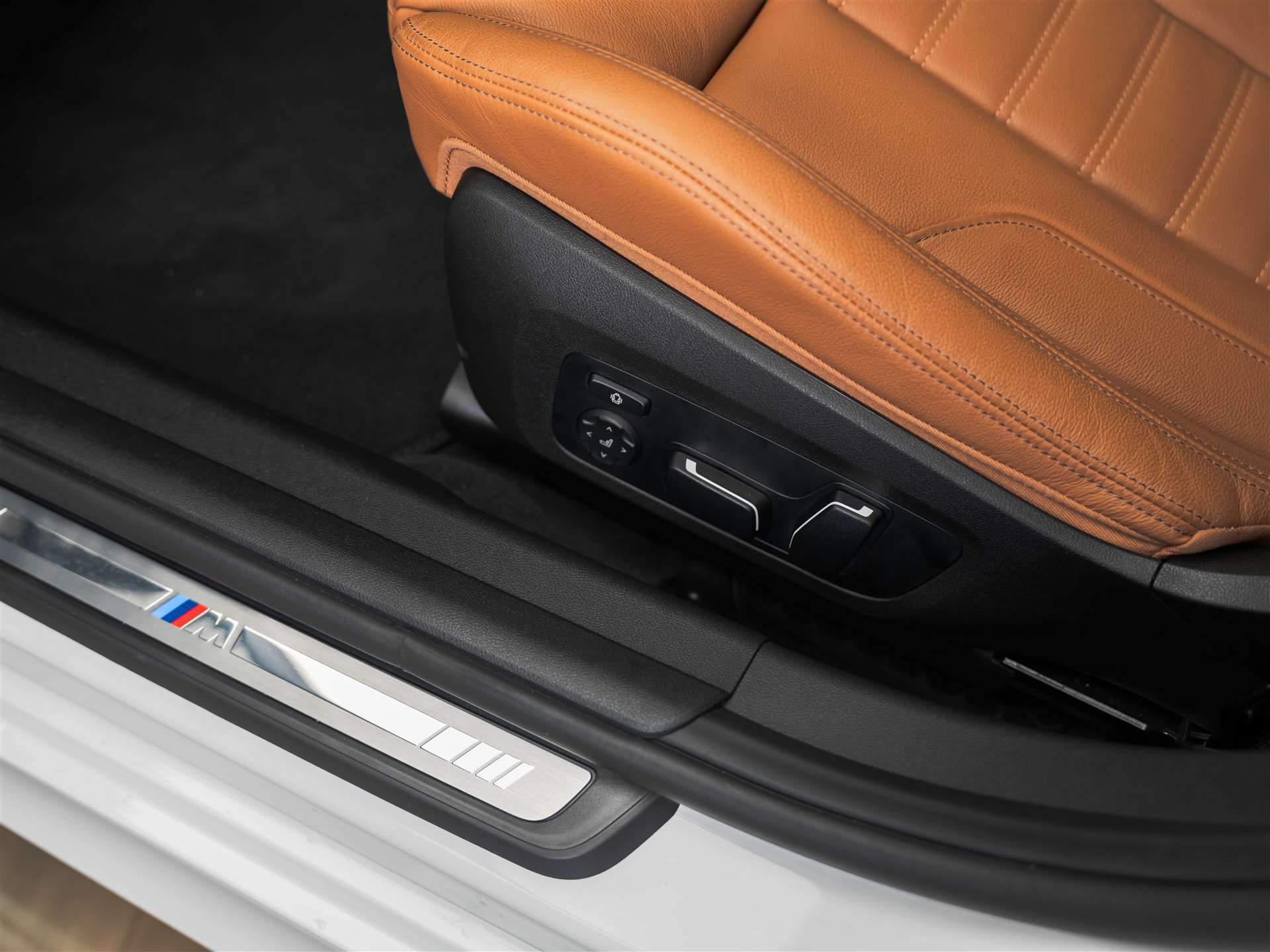 BMW M340d xDrive 48V Steptronic M Sport Pro *Facelift*Head-Up*Ambientebeleuchtung*-image-23