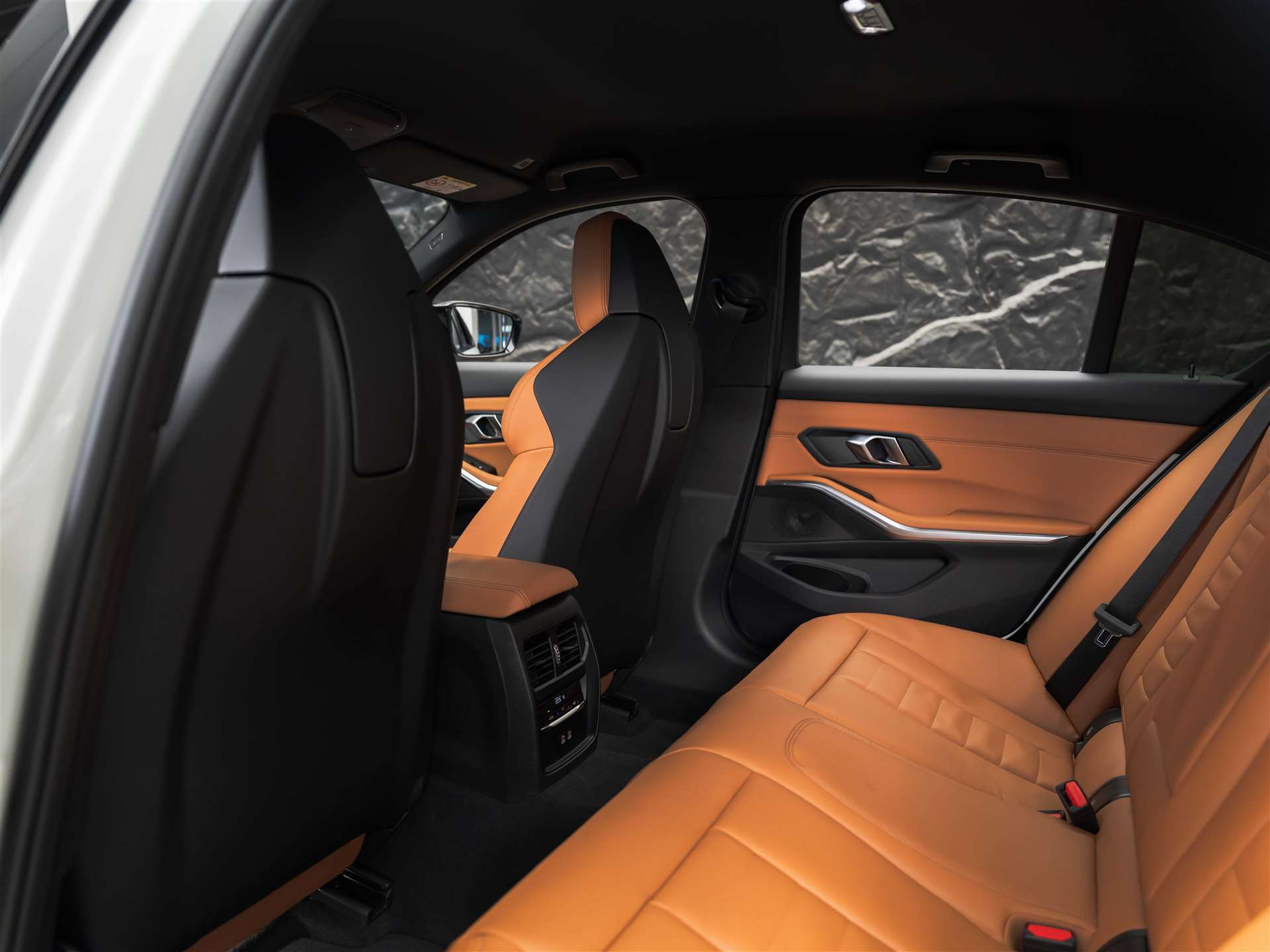 BMW M340d xDrive 48V Steptronic M Sport Pro *Facelift*Head-Up*Ambientebeleuchtung*-image-12