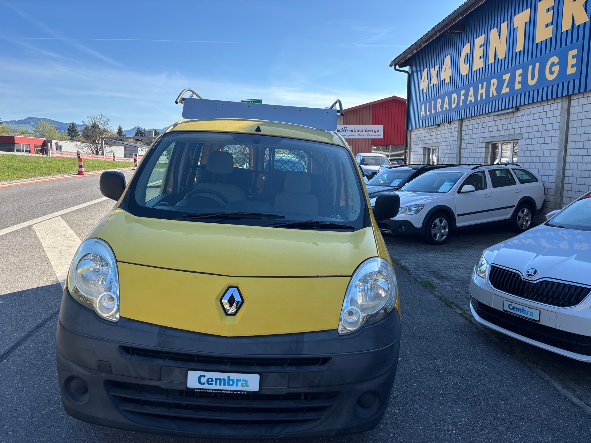 RENAULT Kangoo 1.6 105 Business A-image-1