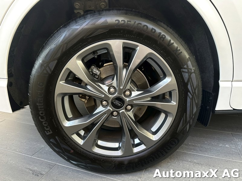 FORD Kuga 2.5 Plug-in Hybrid ST-Line X-image-14