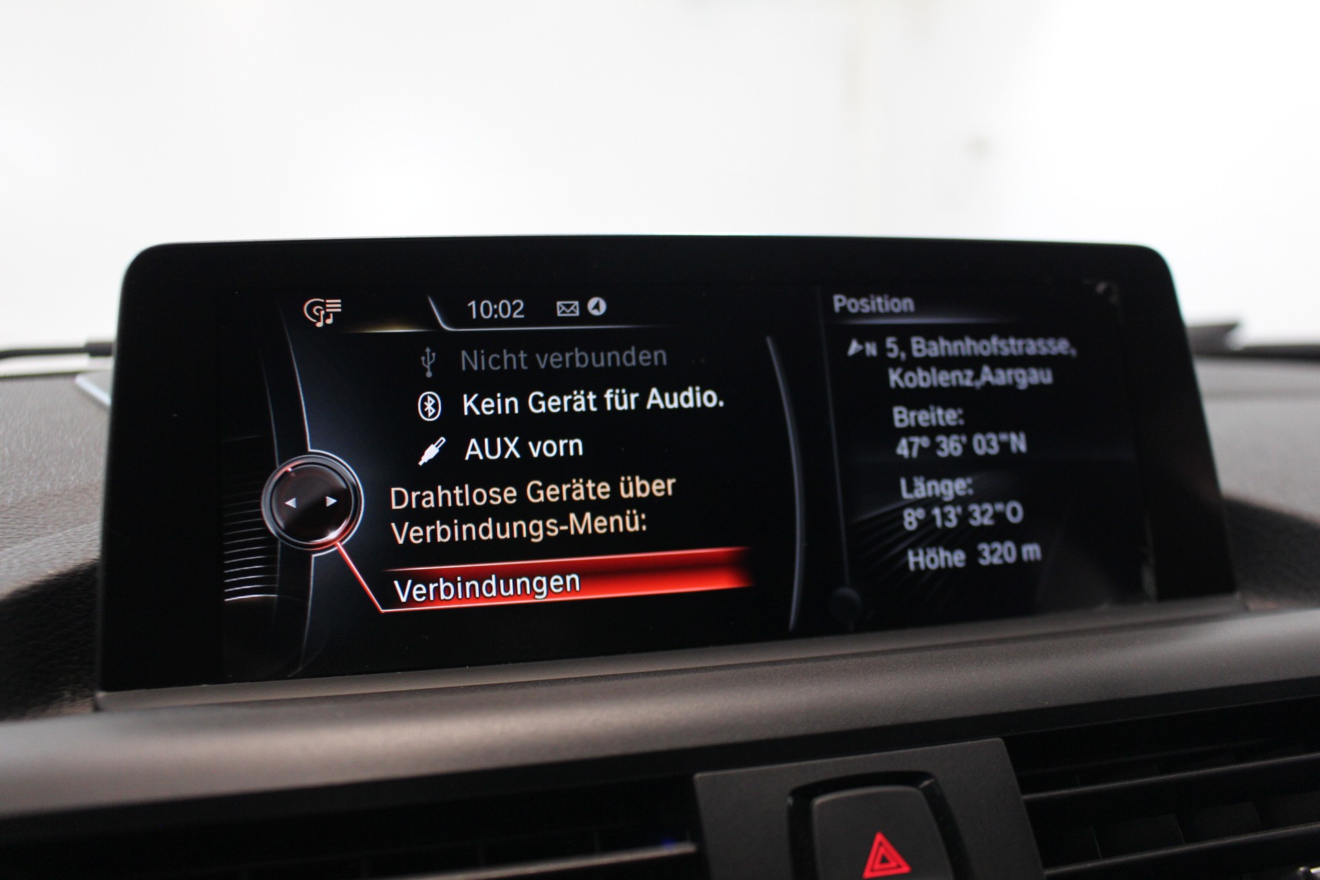 BMW 120d xDrive-image-14