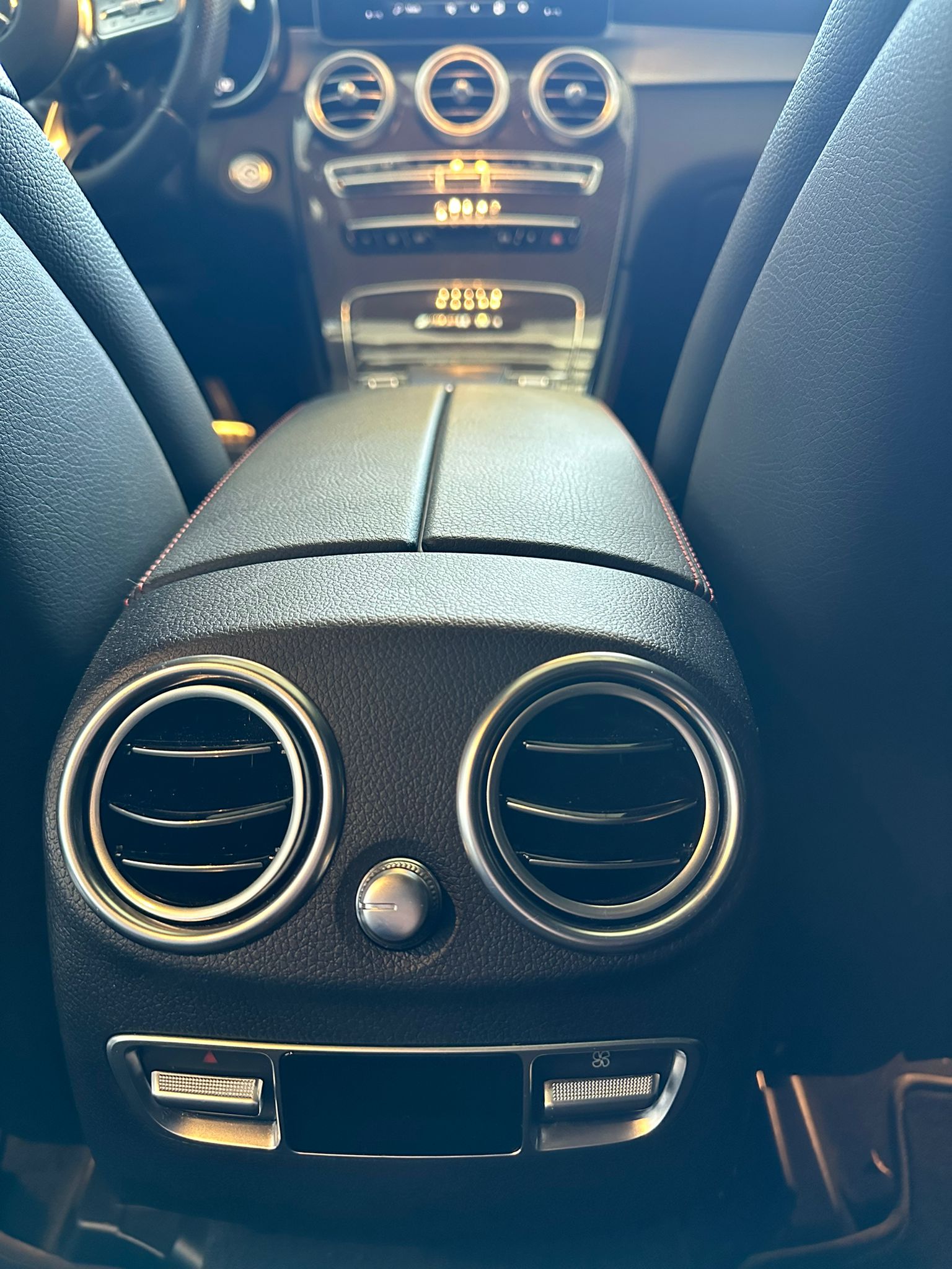 MERCEDES-BENZ GLC Coupé 43 AMG 4Matic 9G-Tronic-image-17