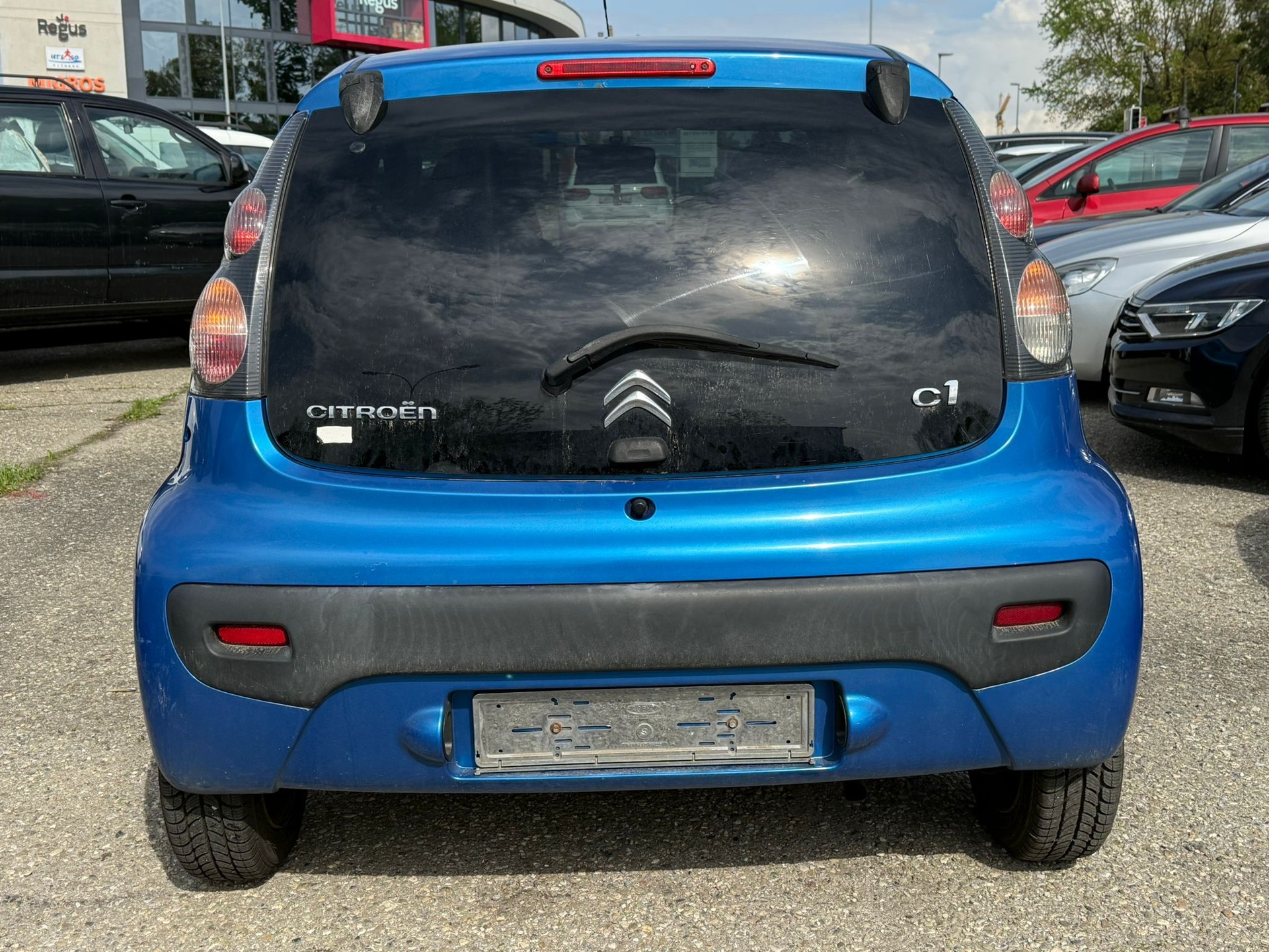 CITROEN C1 1.0i Attraction-image-8