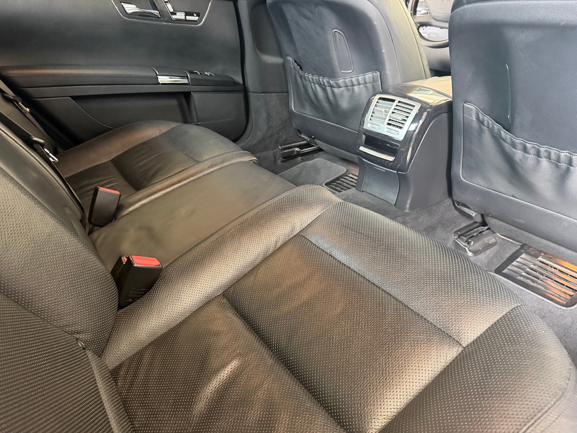 MERCEDES-BENZ S 350 L BlueEfficiency SS 4Matic 7G-Tronic-image-9