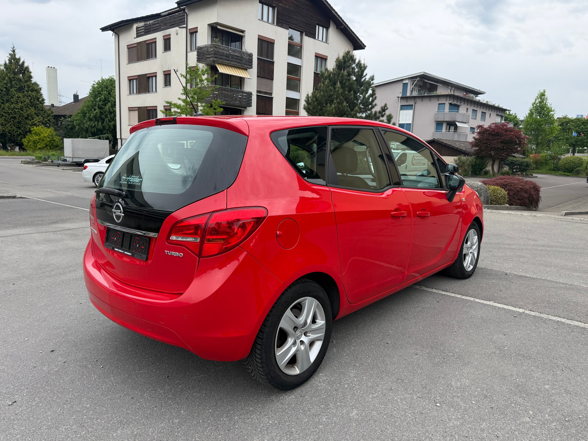 OPEL Meriva 1.4 Turbo Cosmo Automatic-image-4